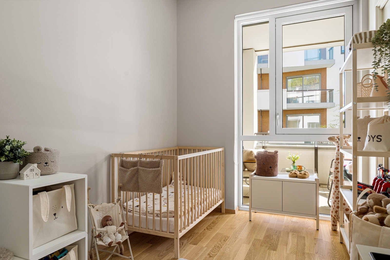 Leiligheten har både fjernvarme og balansert ventilasjon. Galleribilde