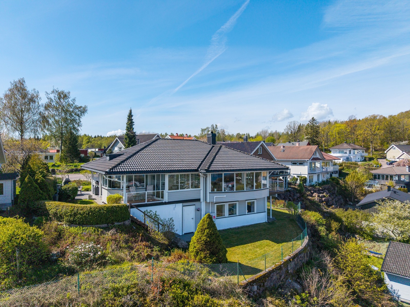 Velkommen til flotte Spurvestien 23 på toppen av Laskenlia i Horten Galleribilde