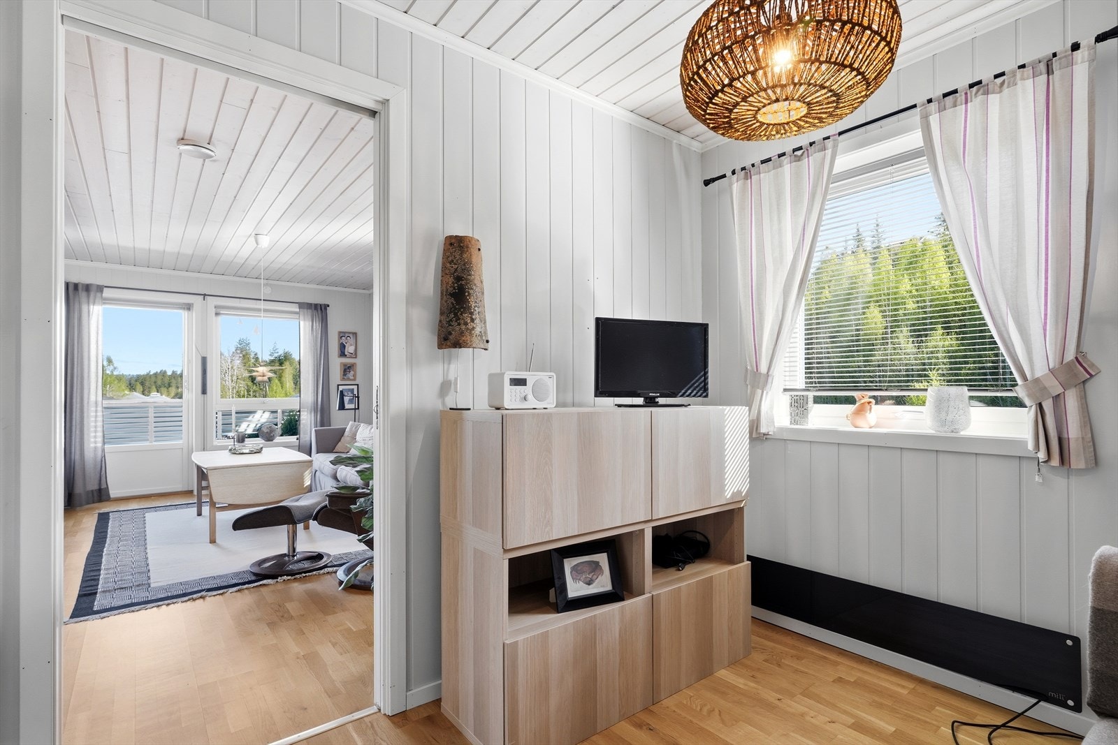 I forbindelse med stue er det etablert TV-stue, alternativt soverom Galleribilde