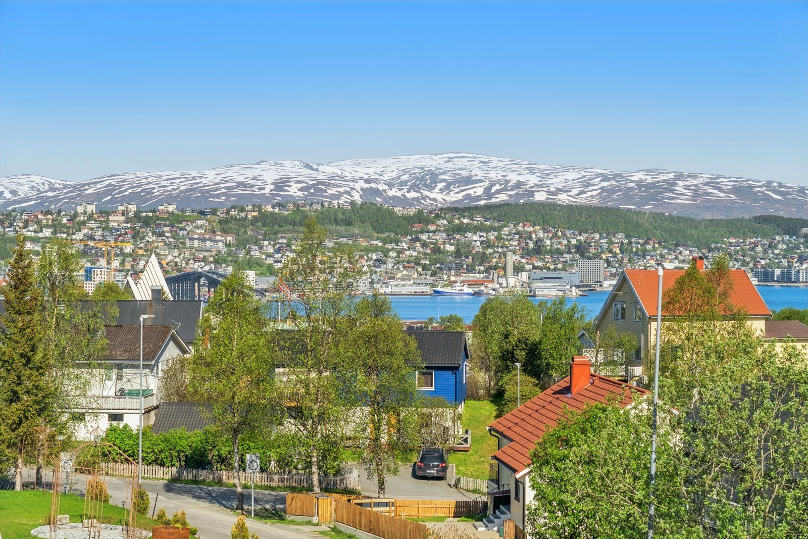 Utsikt fra soverom i 2.etg./loft Galleribilde