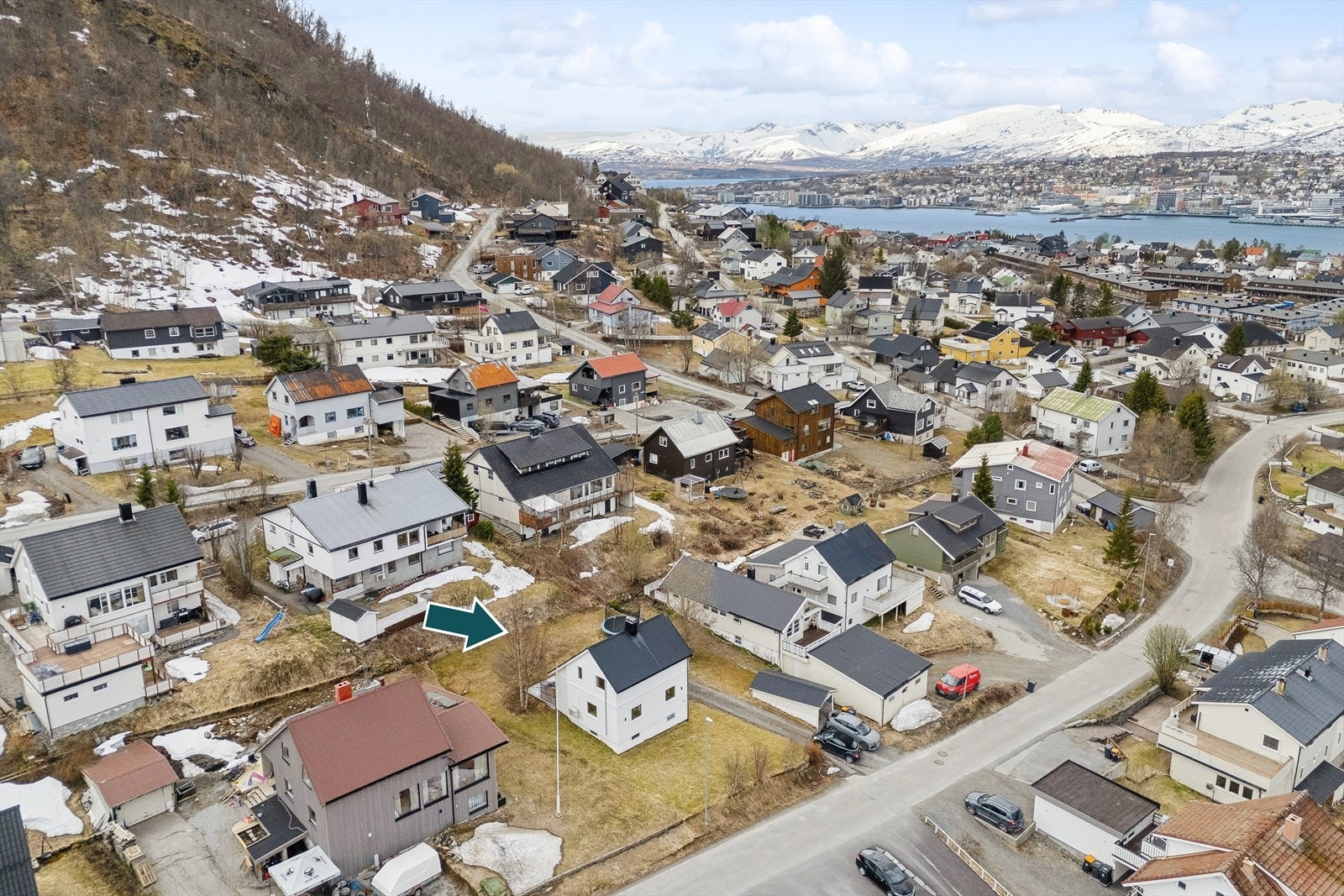 Sentral og flott beliggenhet i Tromsdalen Galleribilde
