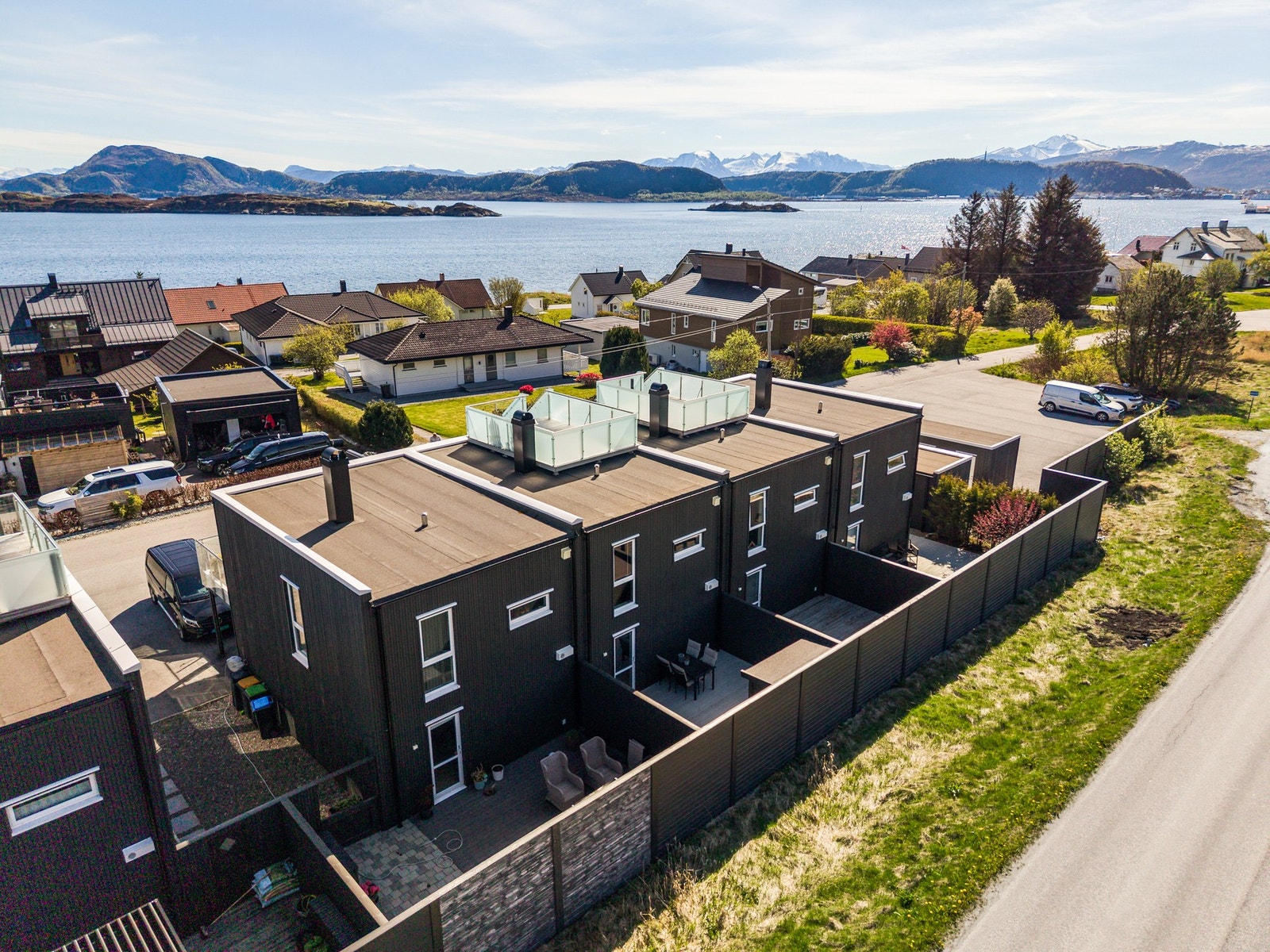 Dronebilde av området Galleribilde