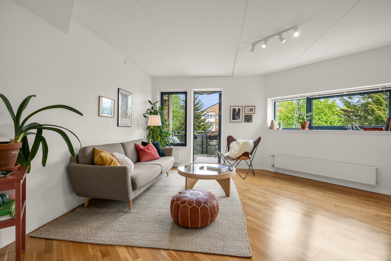 Velkommen til Biskop Jens Nilssøns gate 15B - presentert av EIE eiendomsmegling! Foto: Blikk Boligfoto v/ Markus Andersson Galleribilde
