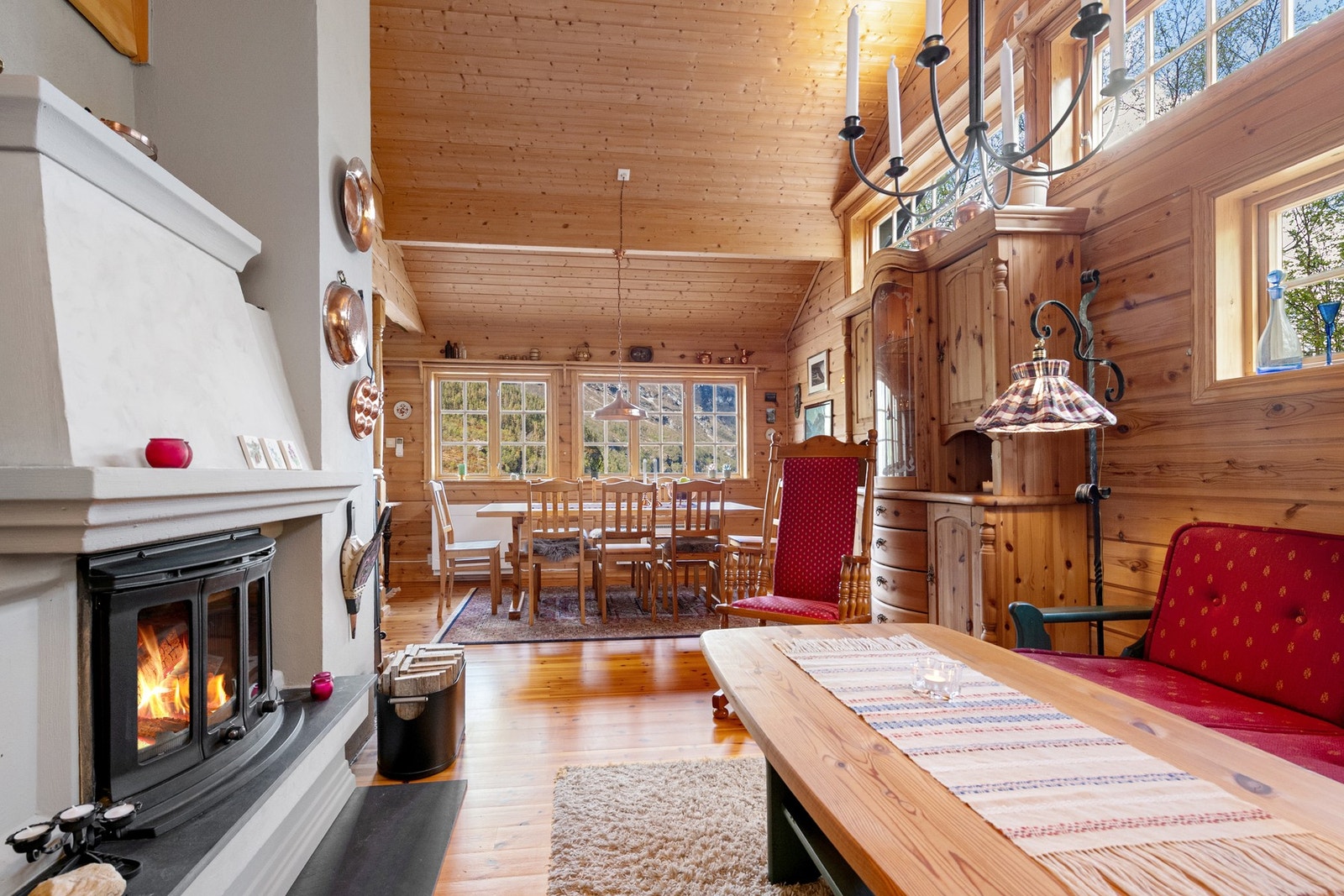 God takhøyde. Galleribilde