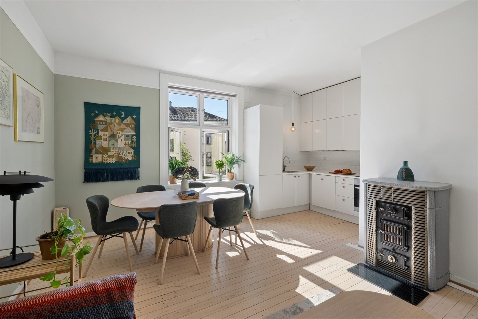 Velkommen til Colletts gate 56A presentert av Tina Bergh-Smith v/DNB Eiendom! Galleribilde