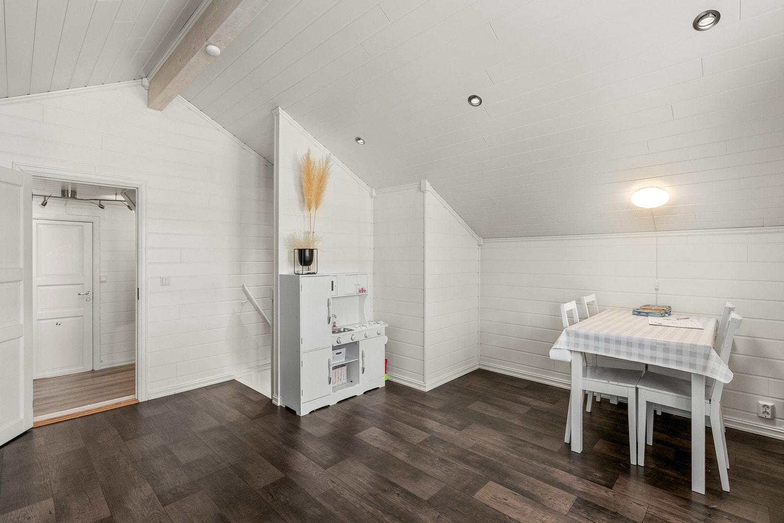 Loftstue Galleribilde