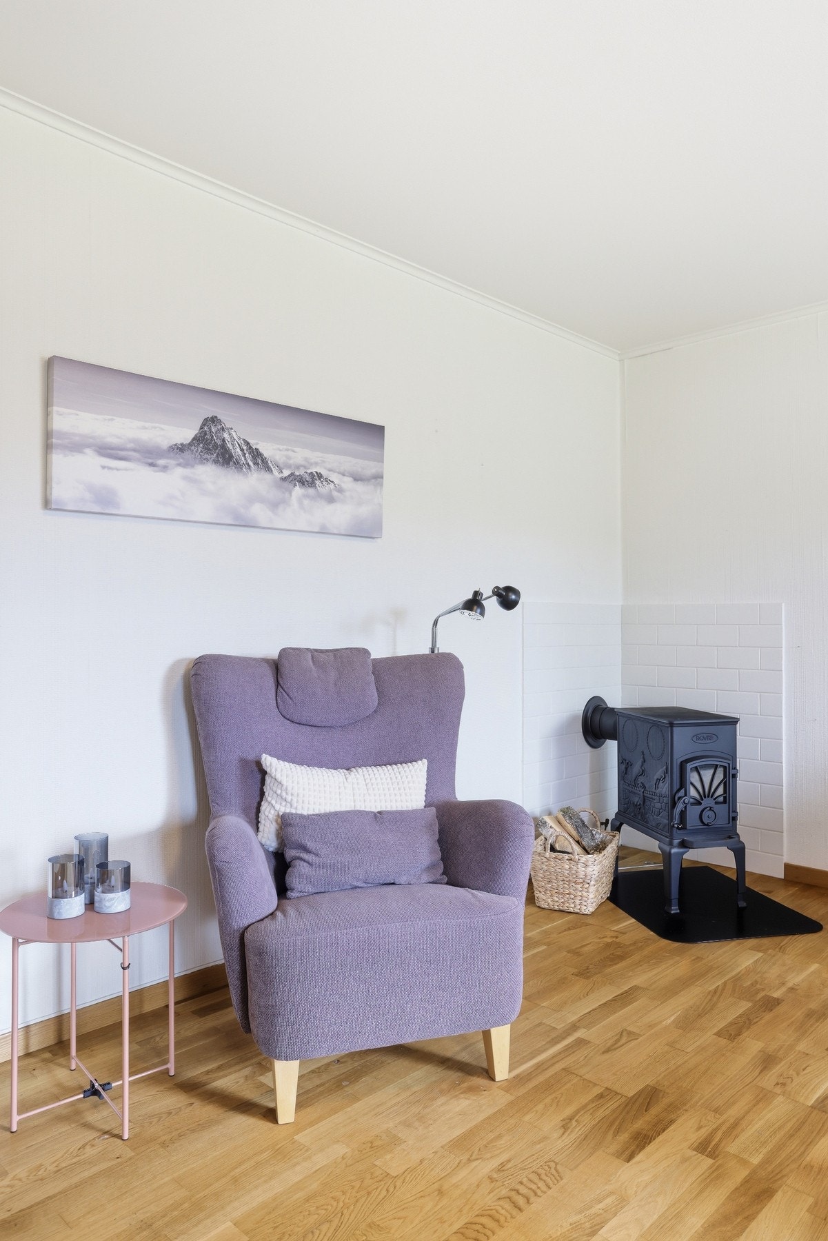 Nyere vedovn (2024) gir ekstra varme og hygge. Galleribilde