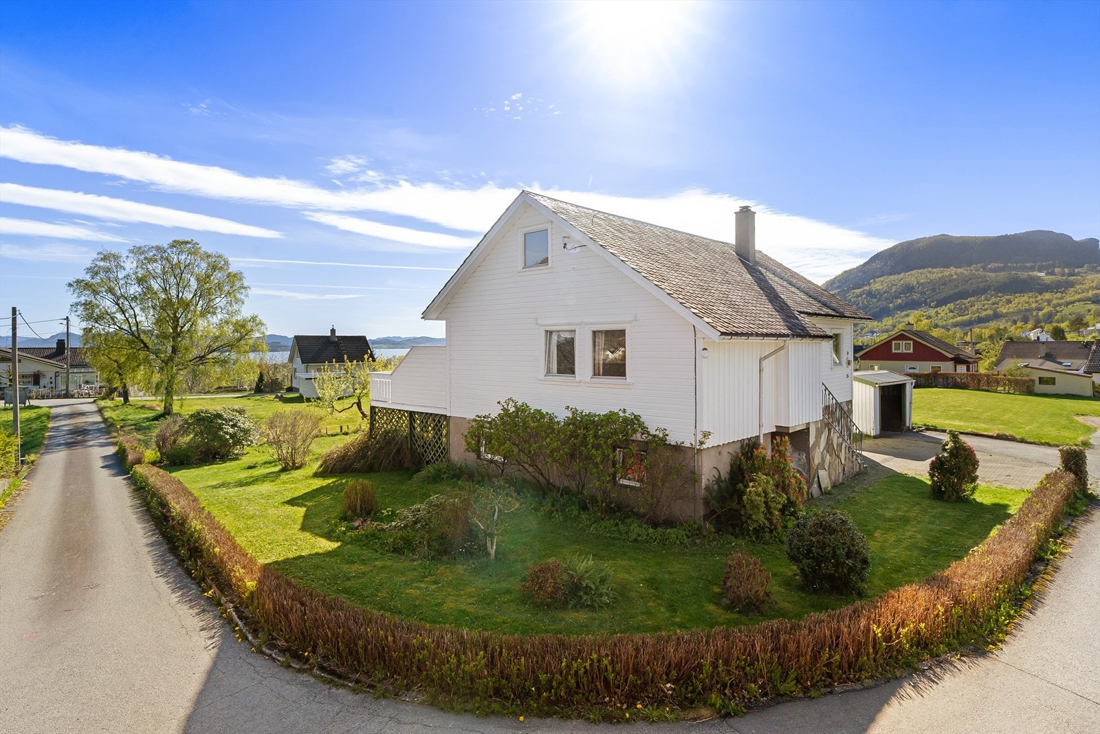 Velkommen til denne innholdsrike eneboligen med nydelig utsikt på Jørpeland - Foto: Eivind Dirdal Galleribilde