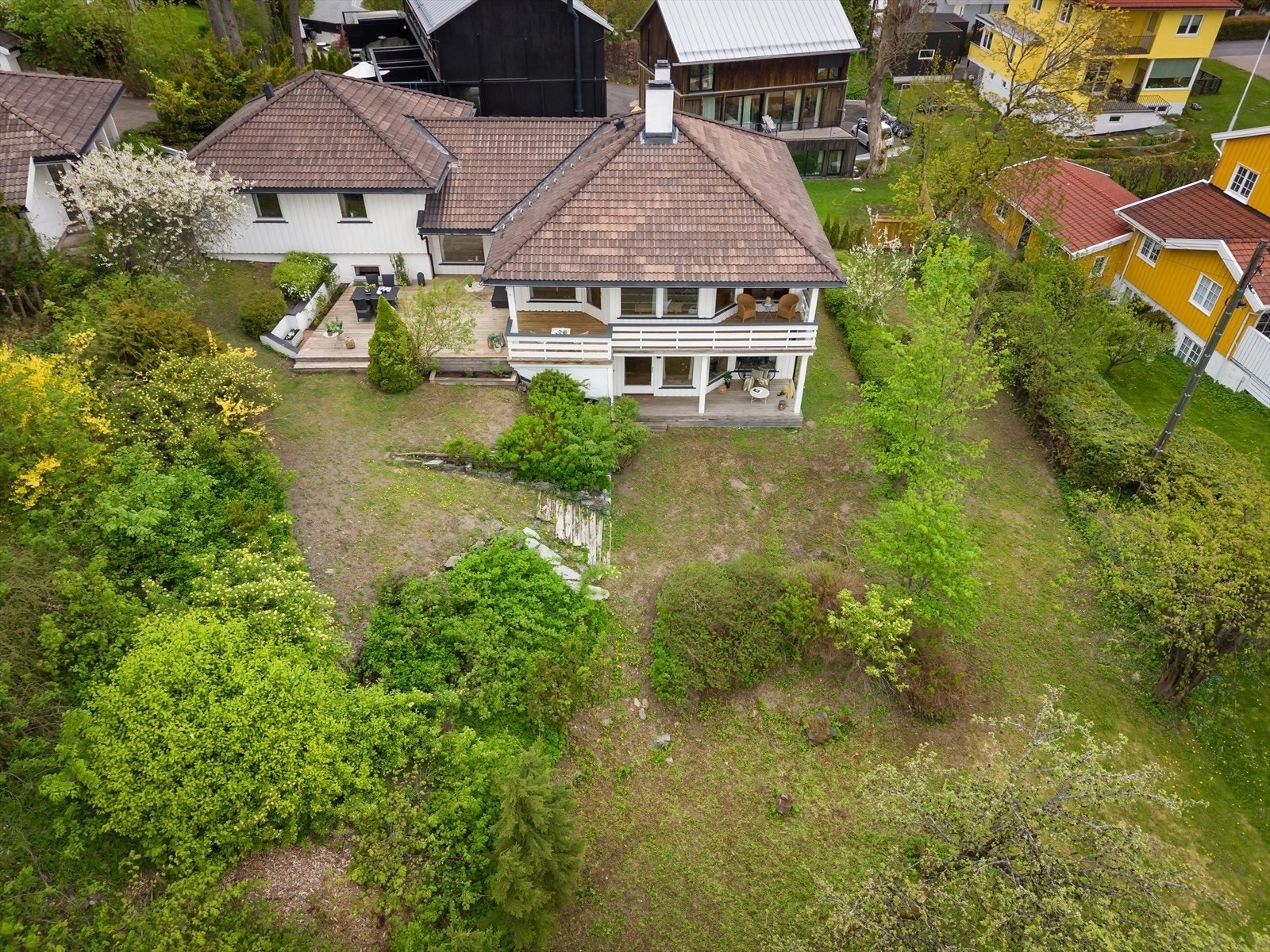 Nærhet til turmuligheter som Gaustadskogen og Sognsvann, med videre tilgang til Nordmarka. Galleribilde