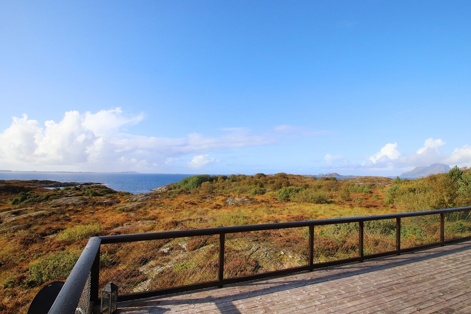 Fri og fin utsikt fra terrassen! Galleribilde