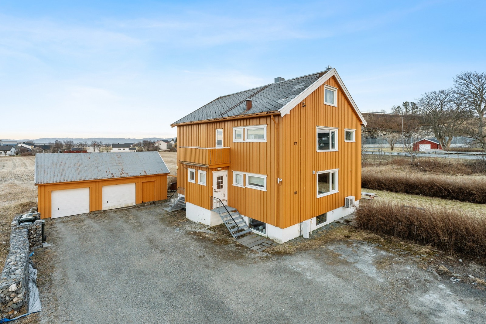 Velkommen til Uthaugsveien 85 & 87! Galleribilde