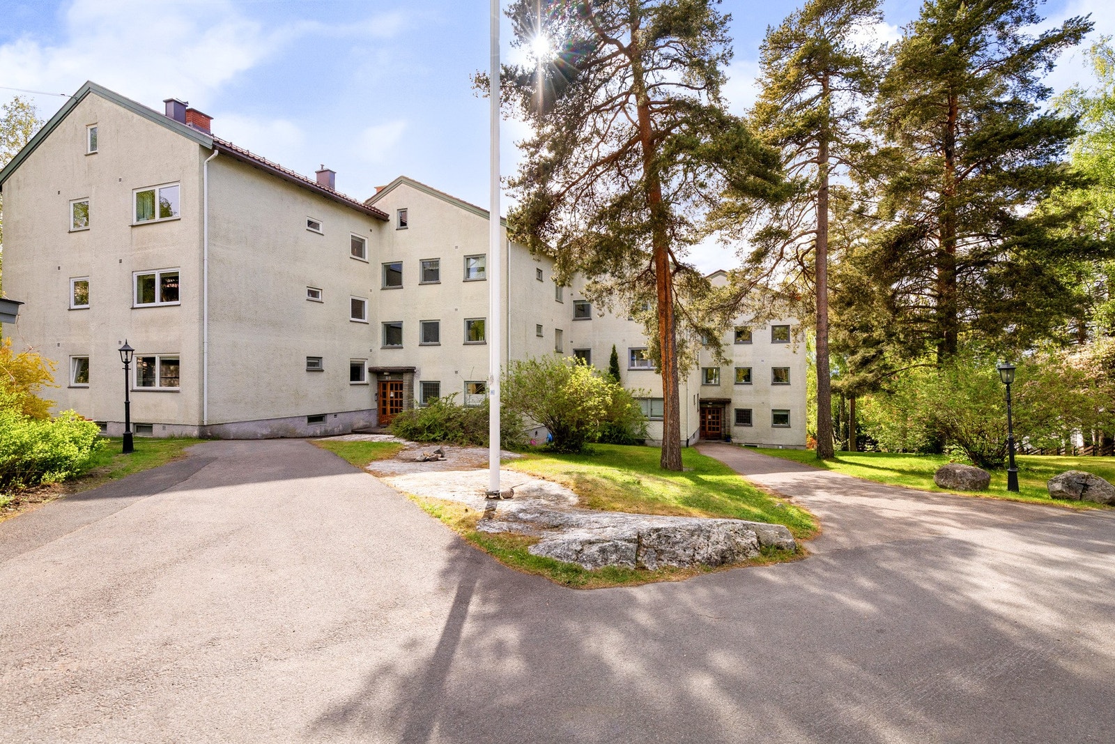 Sameiet Midtåsen 45 består av 13 boligseksjoner. Galleribilde