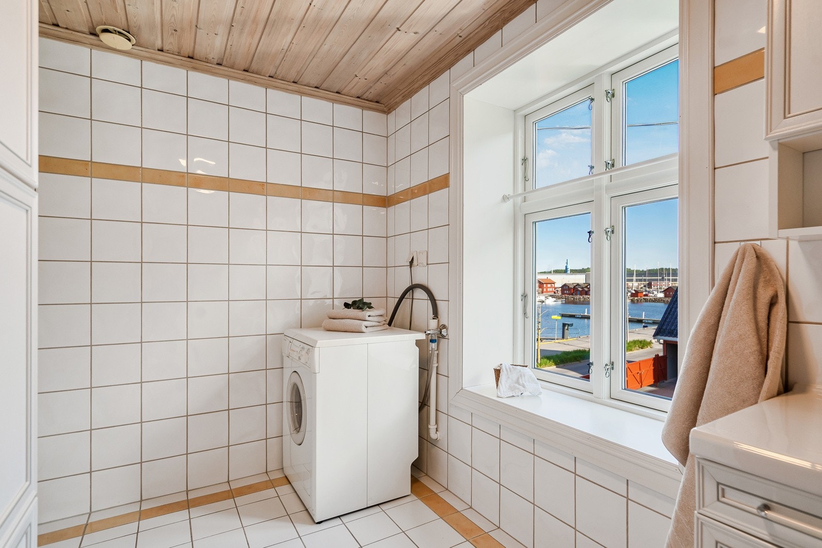 Flislagt baderom Galleribilde