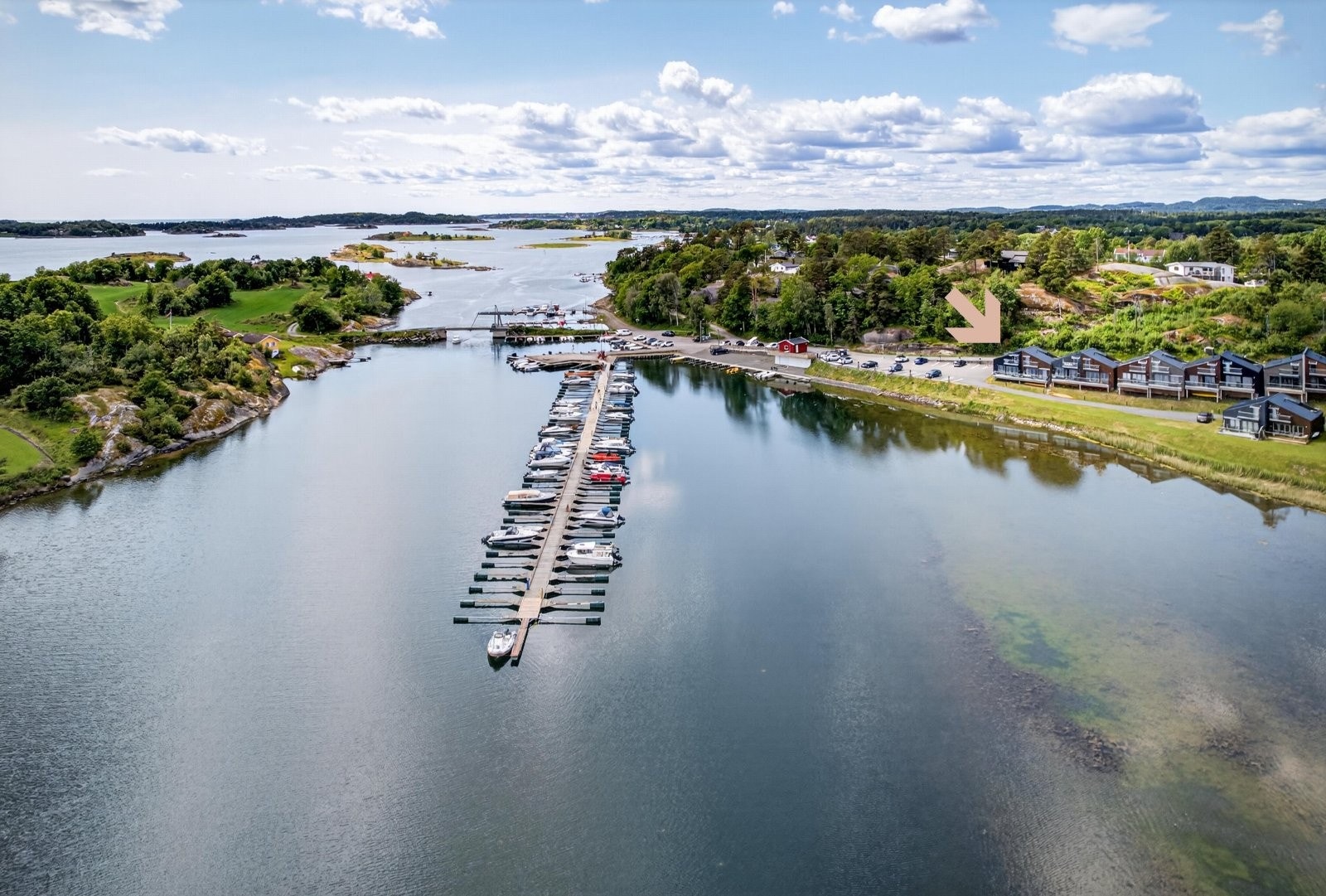 EIE Eiendomsmegling har gleden av å presentere Vikerøyveien 105! Galleribilde