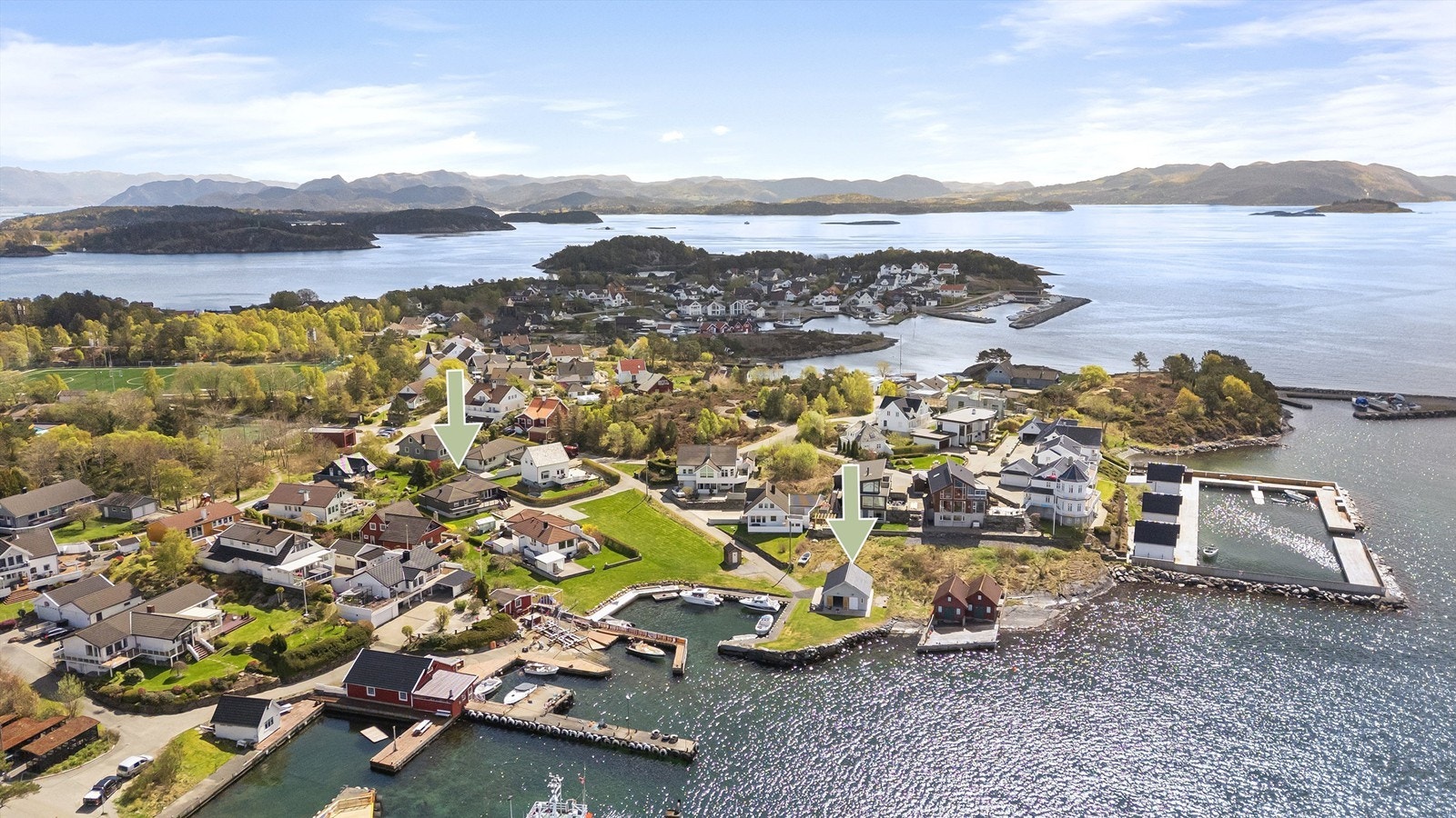 Krogsveen Stavanger Vassøy - Idylliske plassert enebolig - 3 båtplasser og eget rom i herlig naust i privat marina rett ved huset - Garasje Nesahaugen