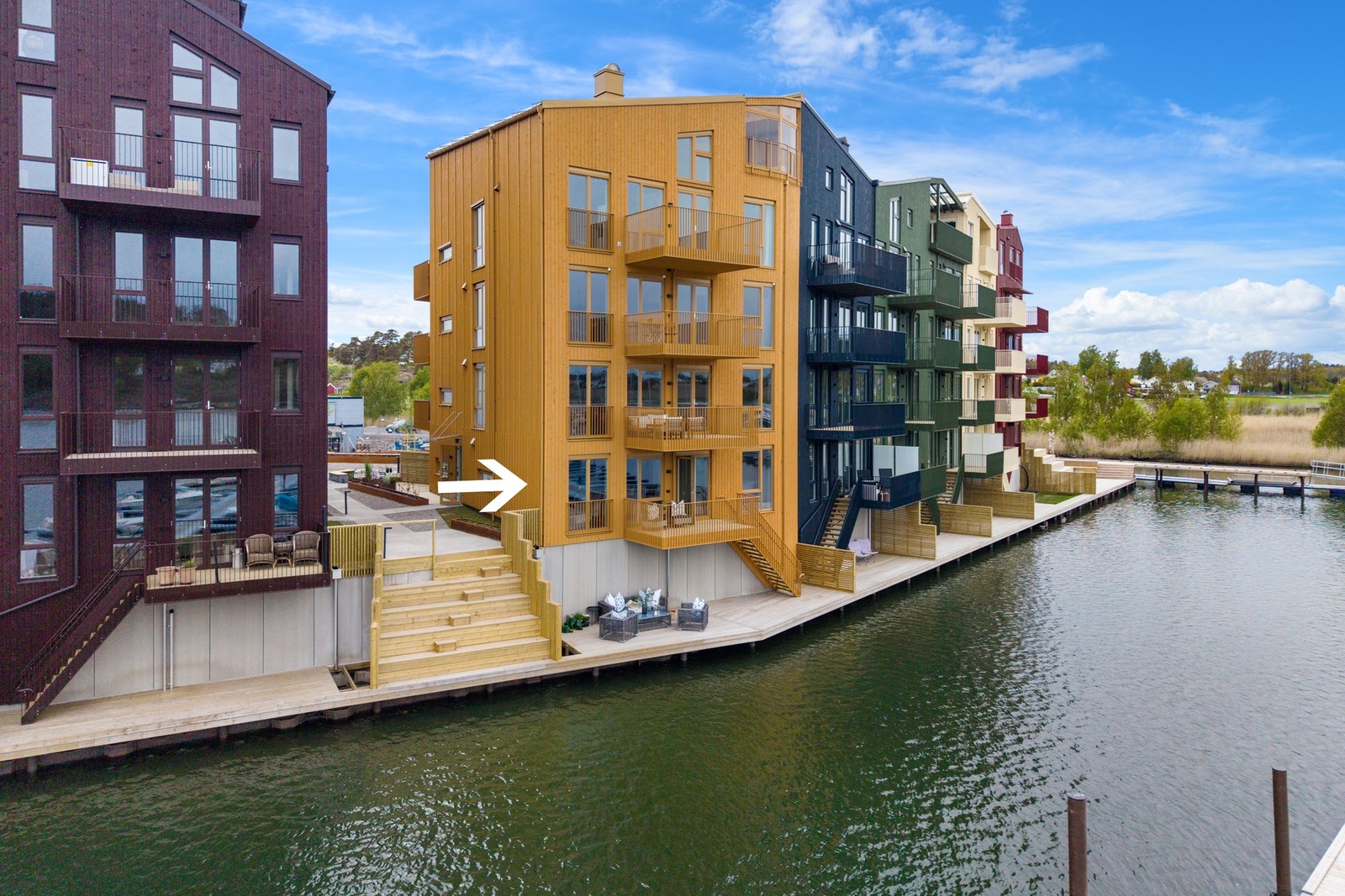 UNIKT med egen brygge - Velkommen til Hjemseng Brygge 5D Galleribilde