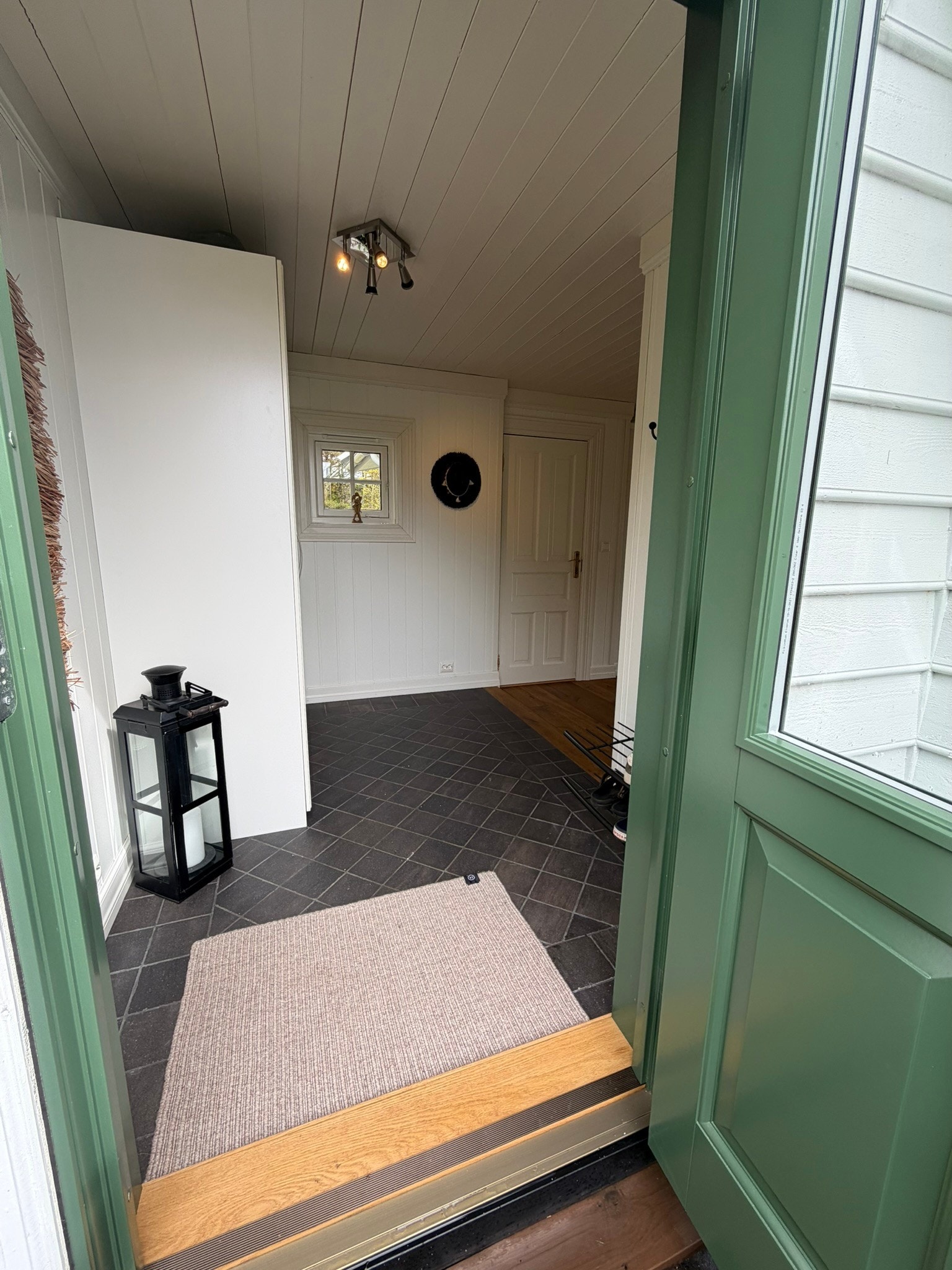 Velkommen inn i hytta Galleribilde