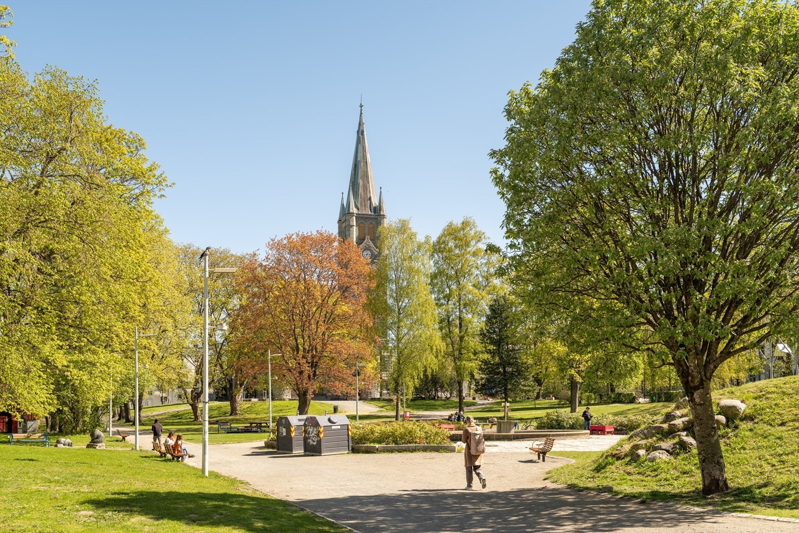 Like ved boligen finner man populære Lamoparken. Galleribilde
