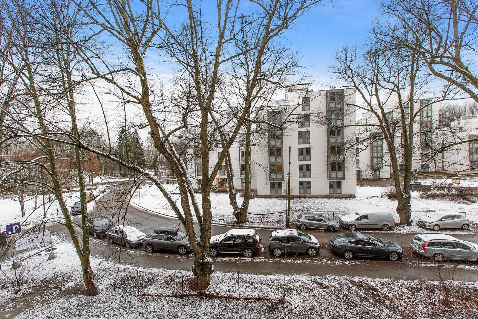 Utsyn fra balkong Galleribilde