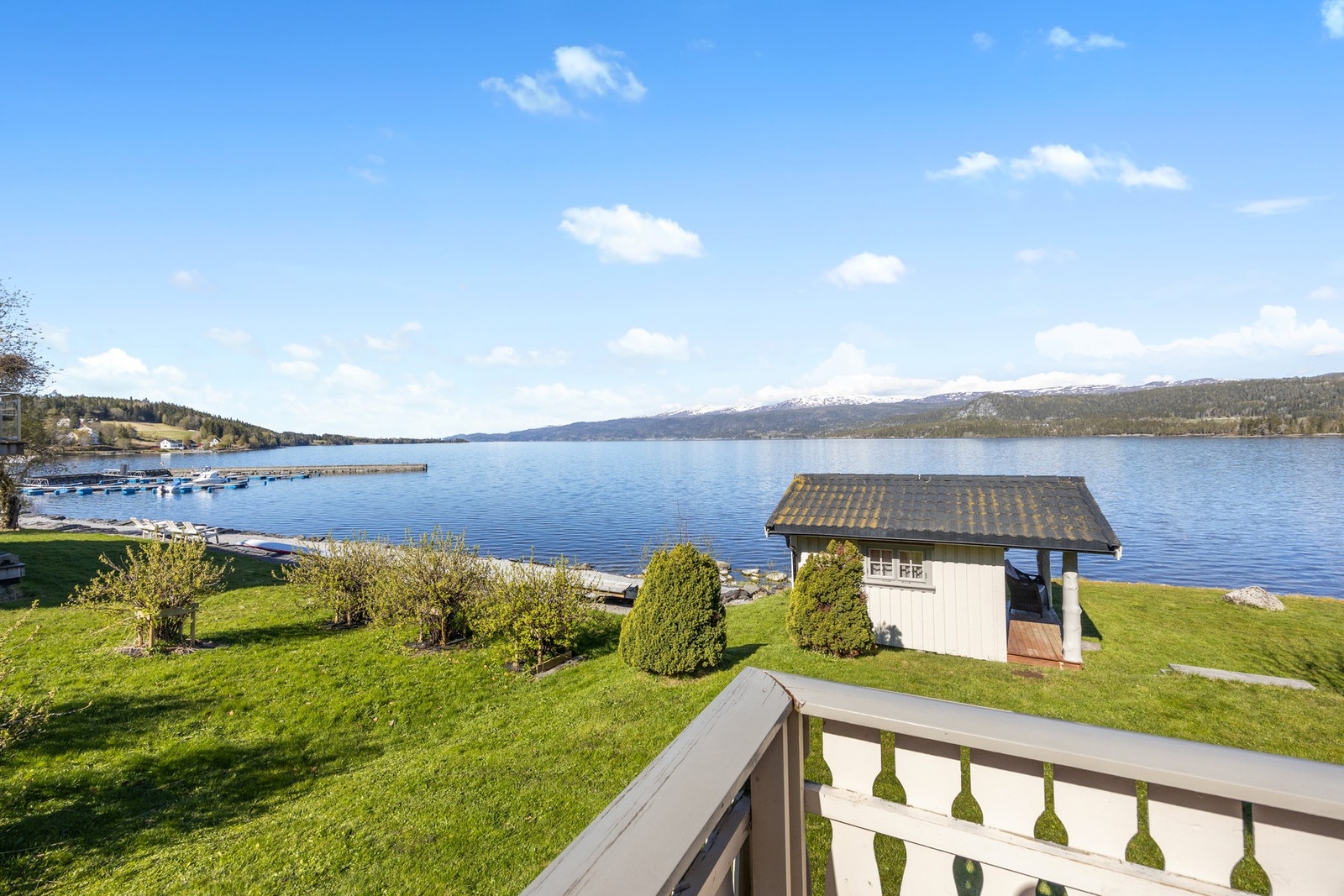 Utsikt over Snåsavatnet Galleribilde
