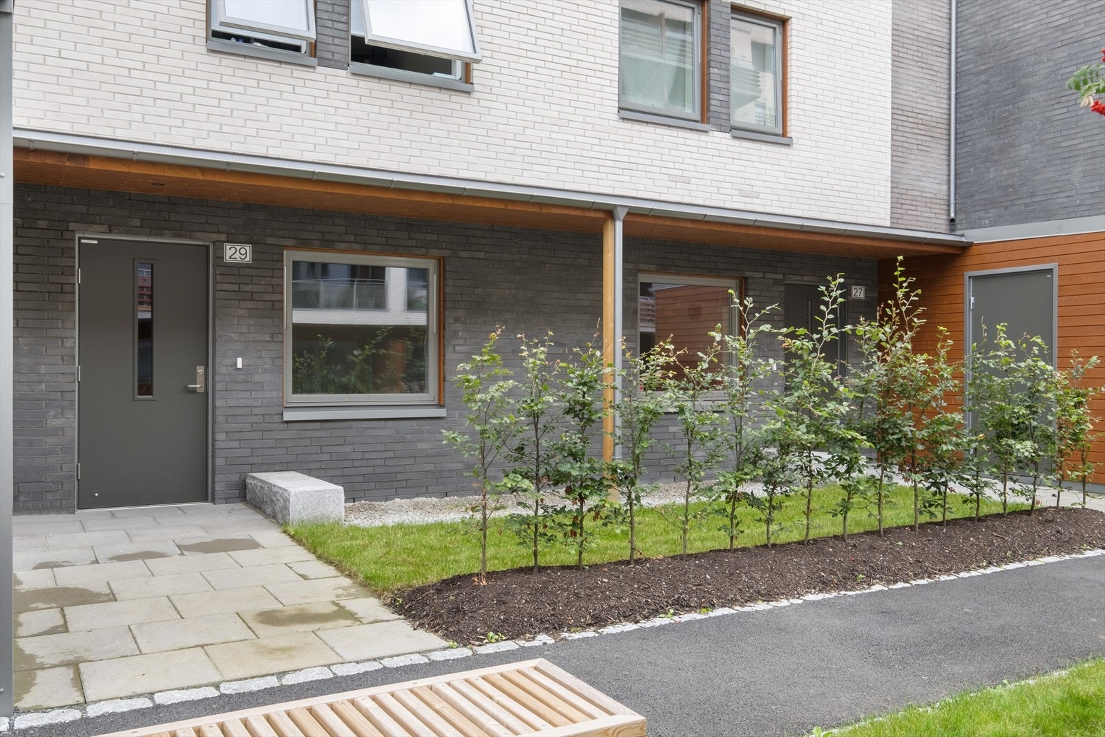 Egen privat hage ved inngangen. Galleribilde