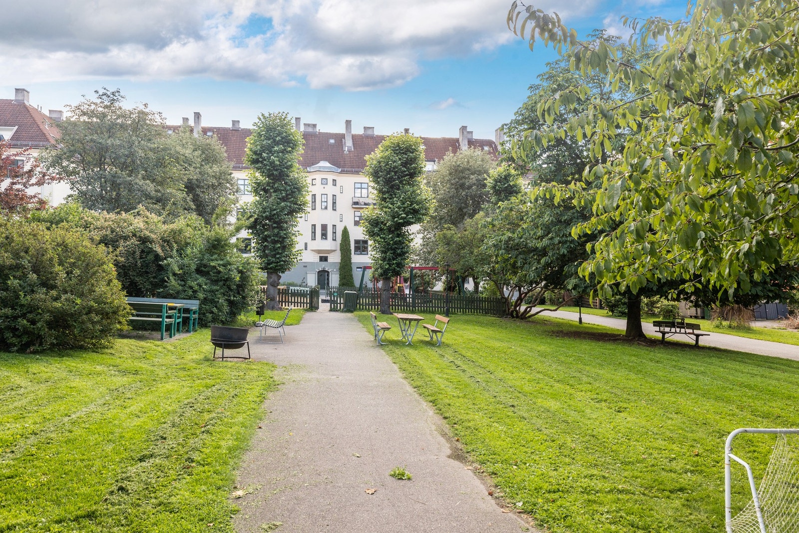 Italiagården har en av de absolutt vakreste bakgårdene på Torshov. Galleribilde