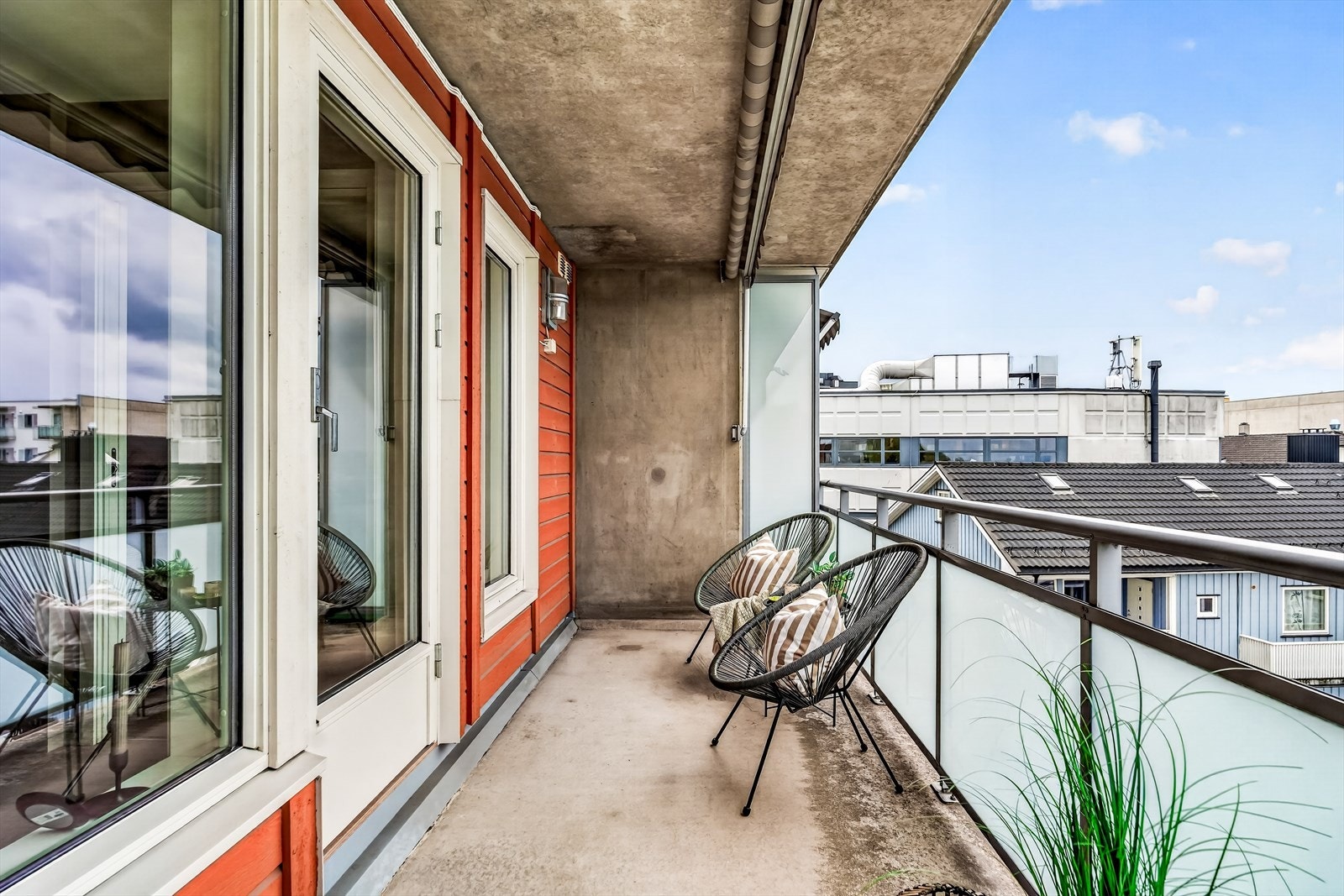 Fra stuen er det utgang til en fin balkong på hele 9 m². Galleribilde