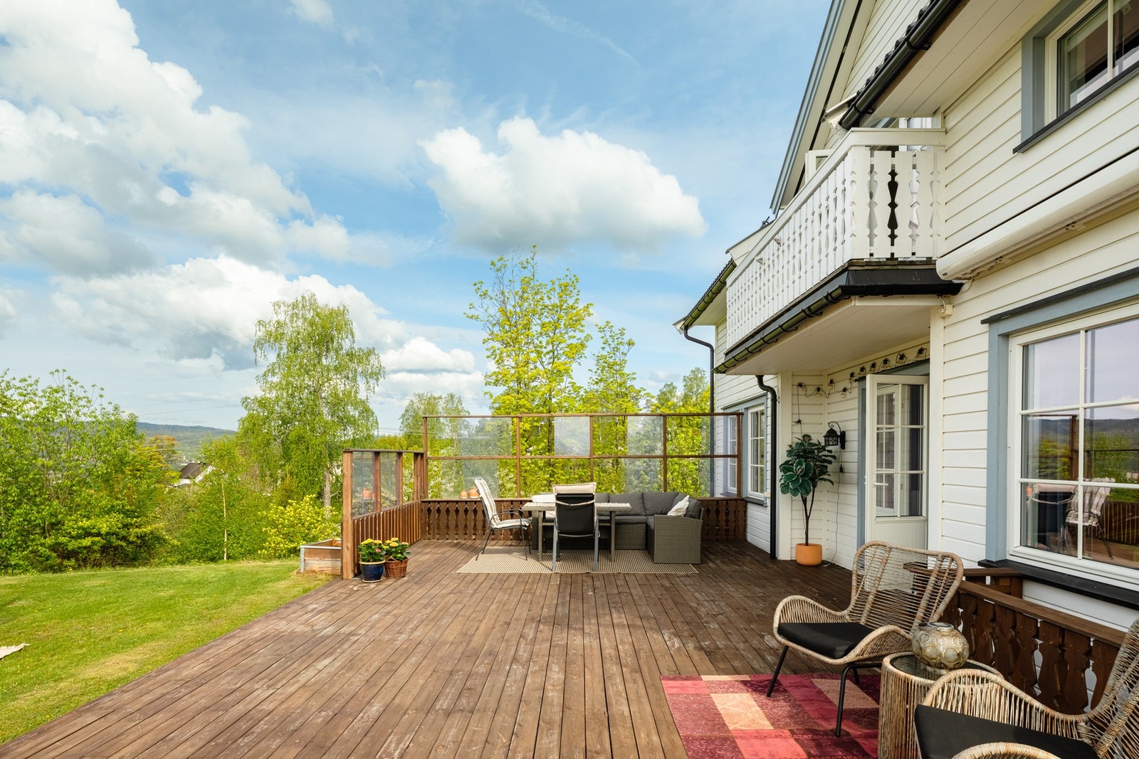 Her får du en herlig terrasse på hele 88 kvm. Galleribilde