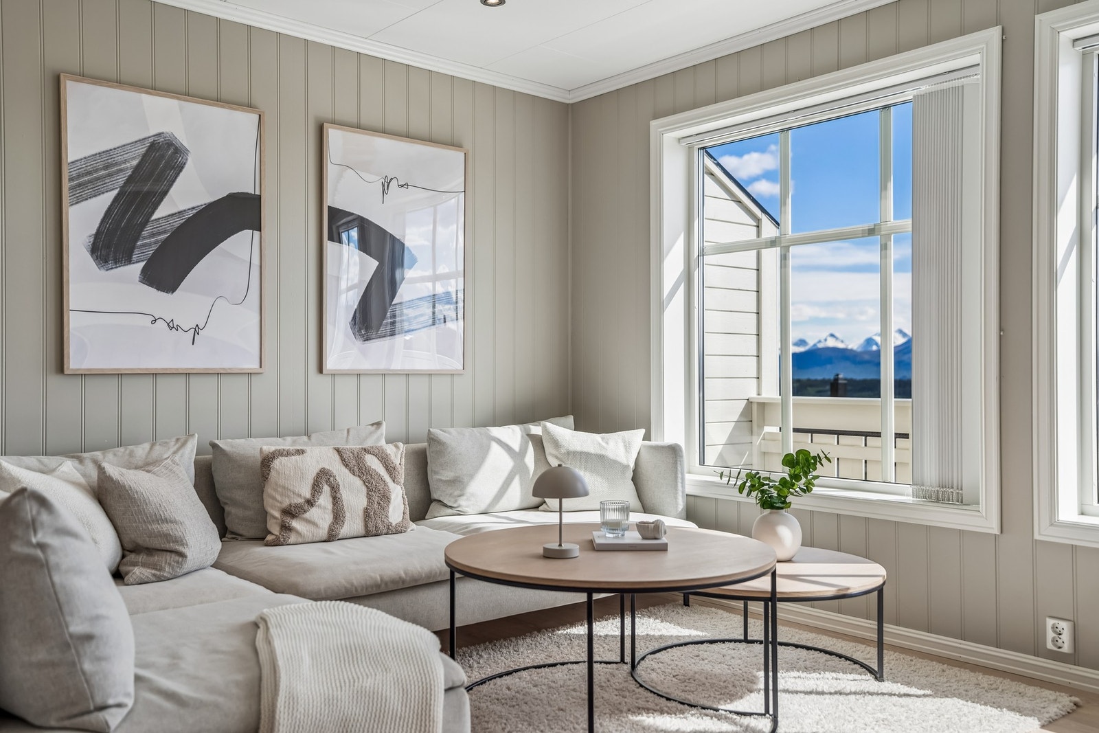 Boligen har et moderne og flott design Galleribilde