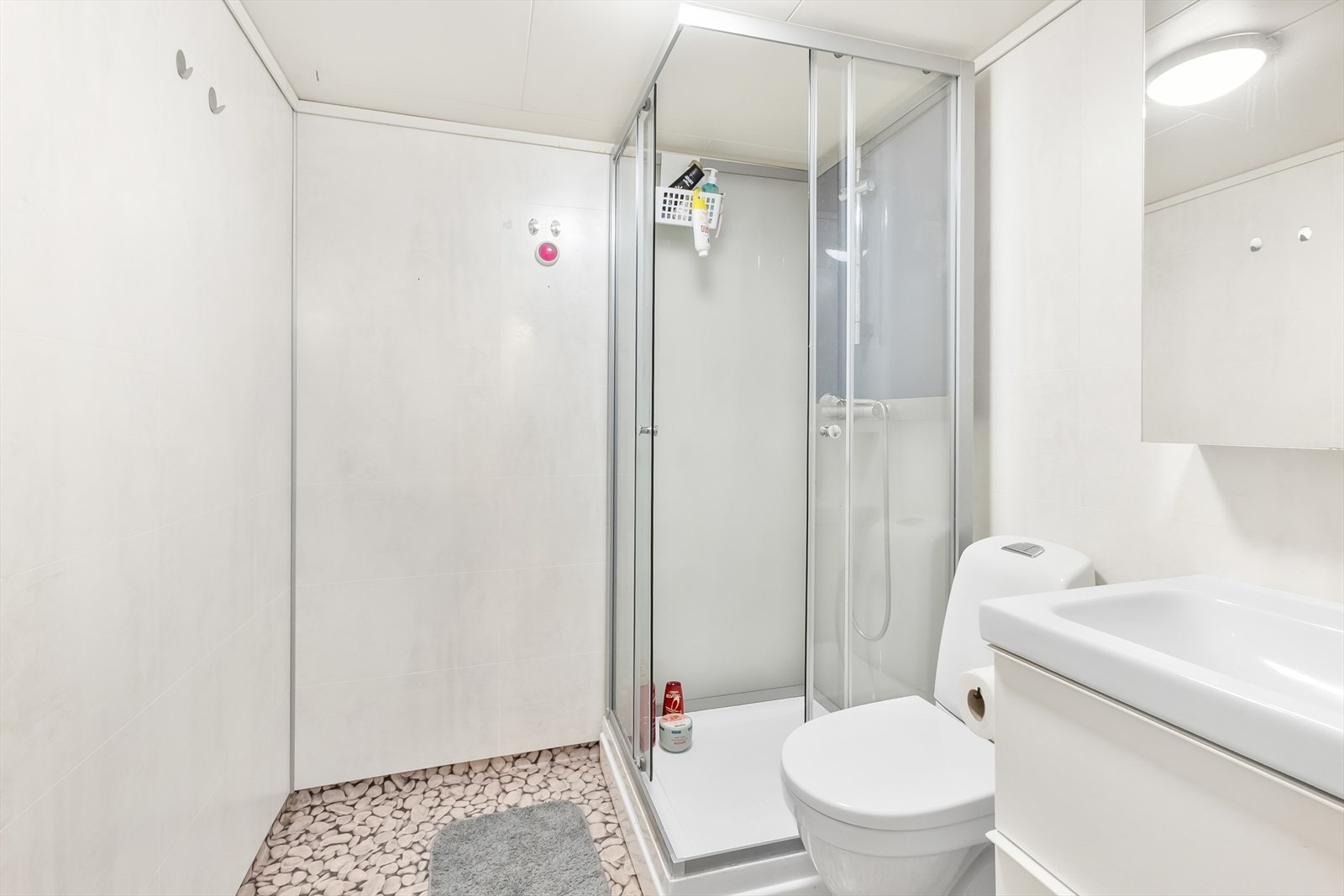 Bad/ wc med dusjkabinett. Galleribilde