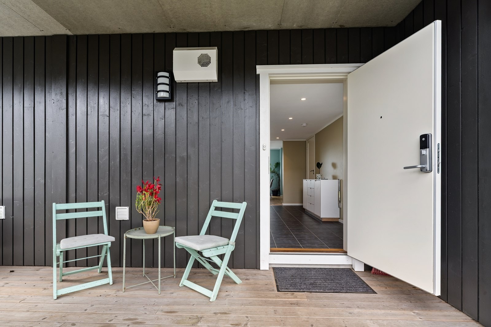Hyggelig inngangsparti. Galleribilde