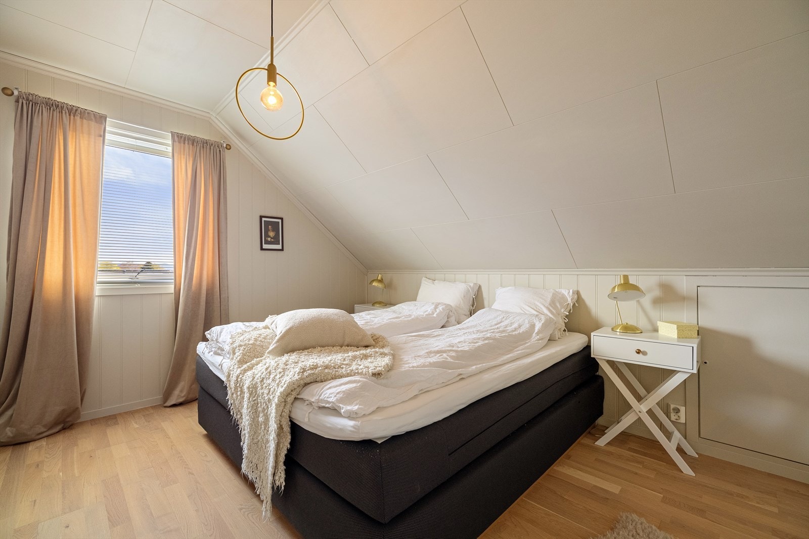 Alle de fire soverommene er av god størrelse. Galleribilde