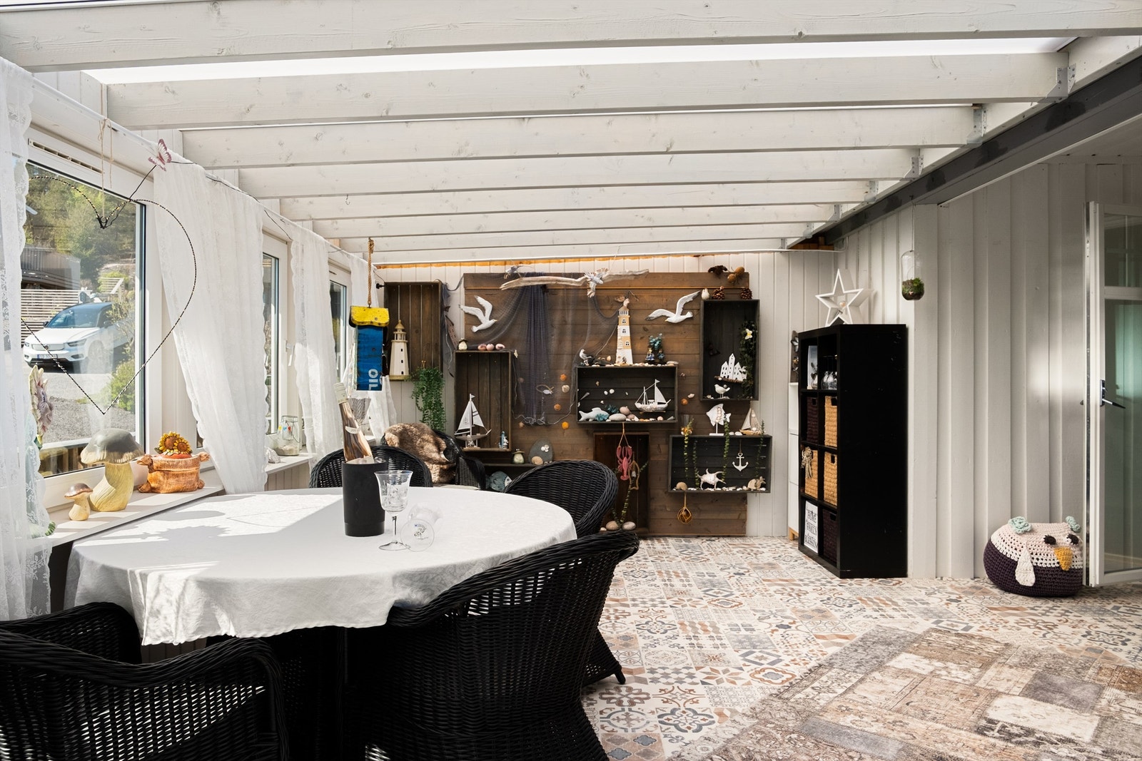 Vinterhagens tak er i senere år oppgradert med ny og kraftigere konstruksjon og nytt takdekke. Galleribilde