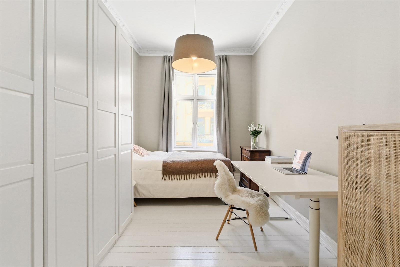 Soverom 2 er også av god størrelse. Galleribilde