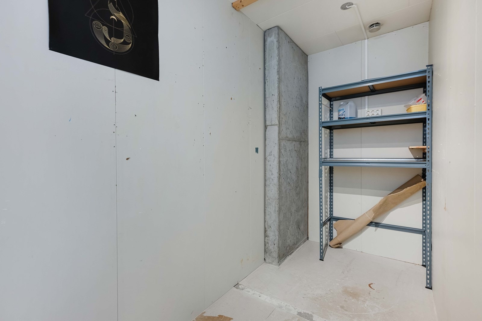 Innvendig bod Galleribilde