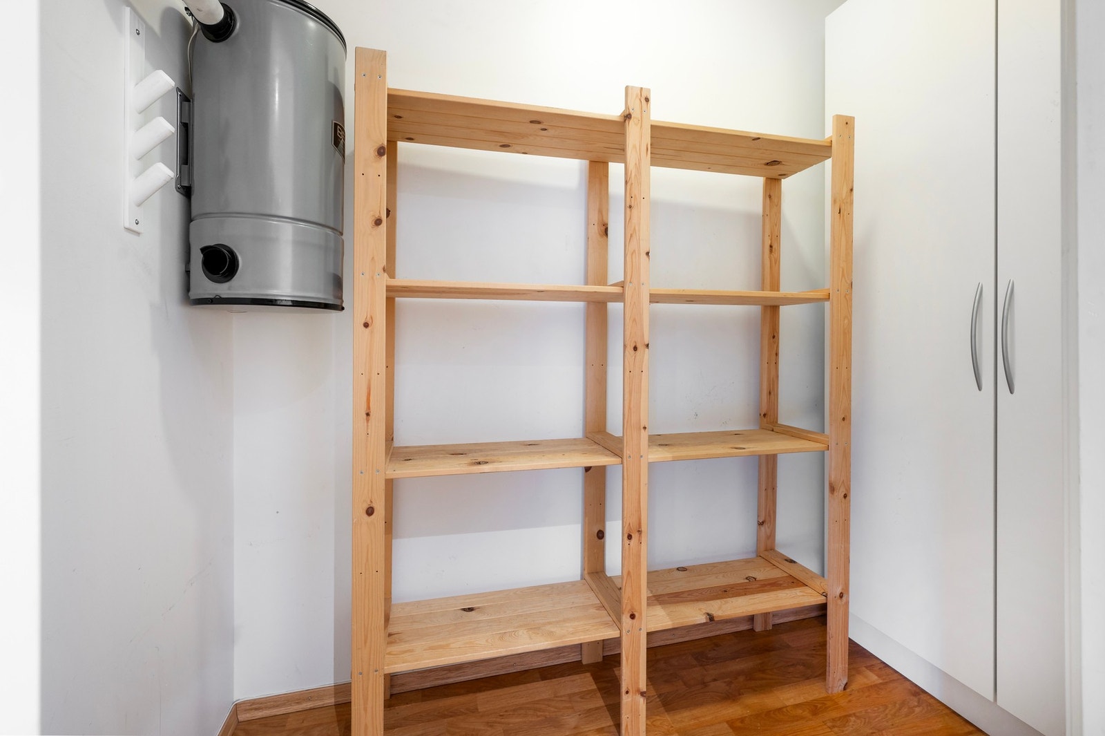 Innvendig bod Galleribilde