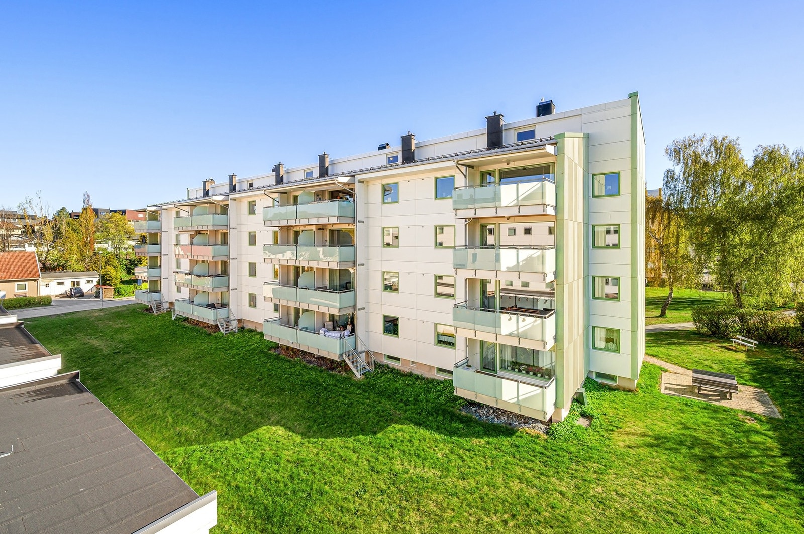Bygget ble renovert i ca. 2018 hvor det bl.a ble etterisolert, satt inn nye vinduer og balkongdør, oppgradering av balkonger, nytt ventilasjonsanlegg m.m Galleribilde