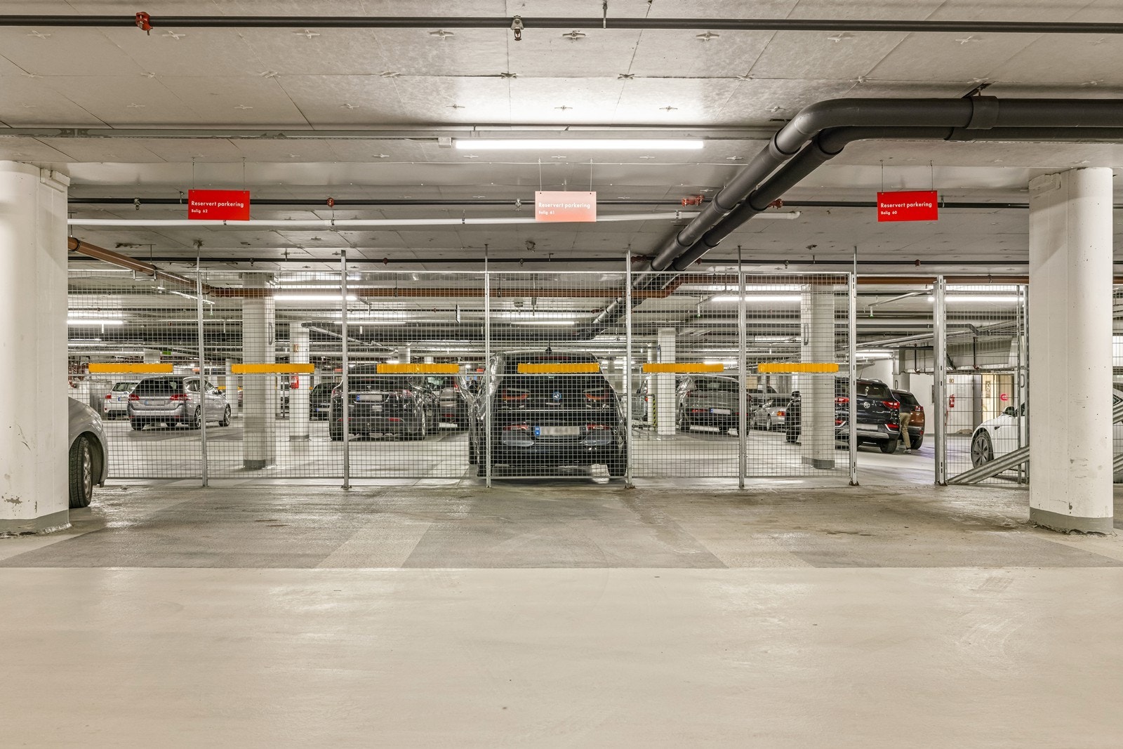Det medfølger 1 garasjeplass og 1 bod i garasjekjeller. Galleribilde
