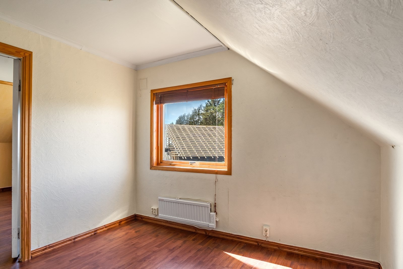 Loftsetasjen har fire innredede rom. Galleribilde