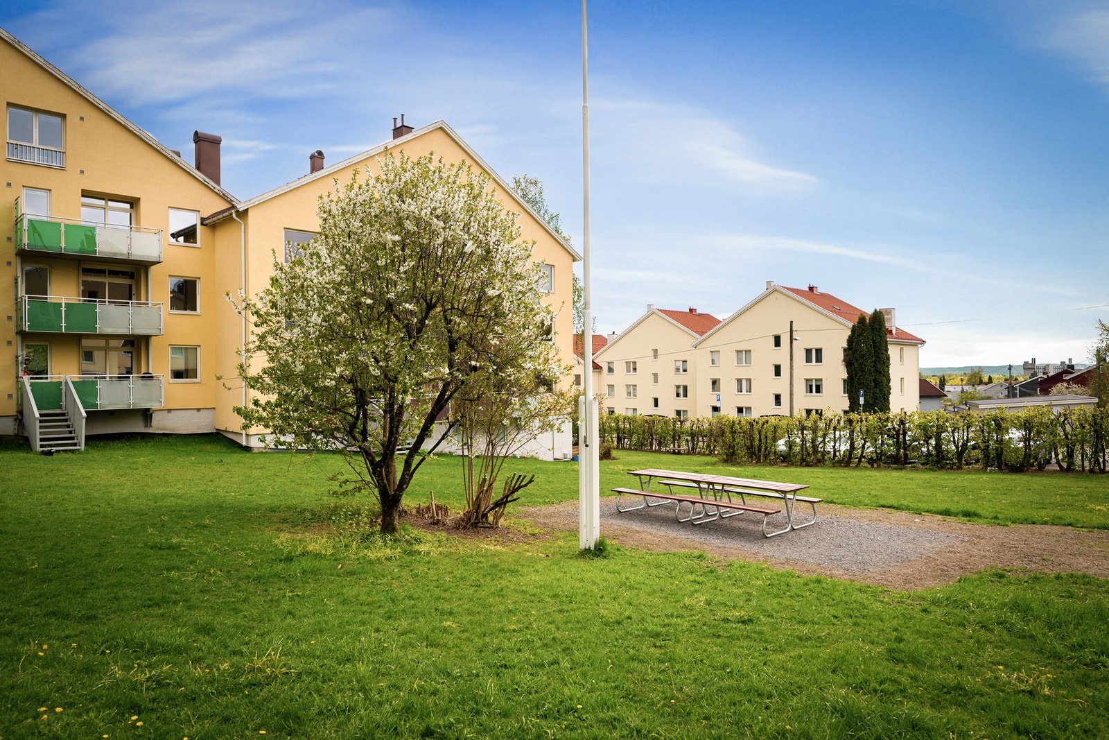 Fra leiligheten er det kort vei til kollektivtransport som enkelt tar deg til sentrum eller opp i marka. Galleribilde