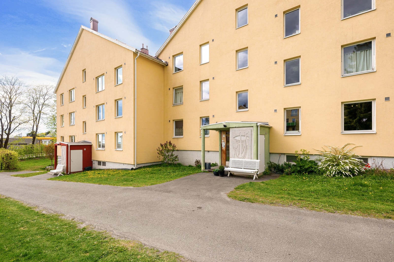 Veldrevet aksjelag med bl.a. oppvarming inkludert i felleskostnadene. Galleribilde