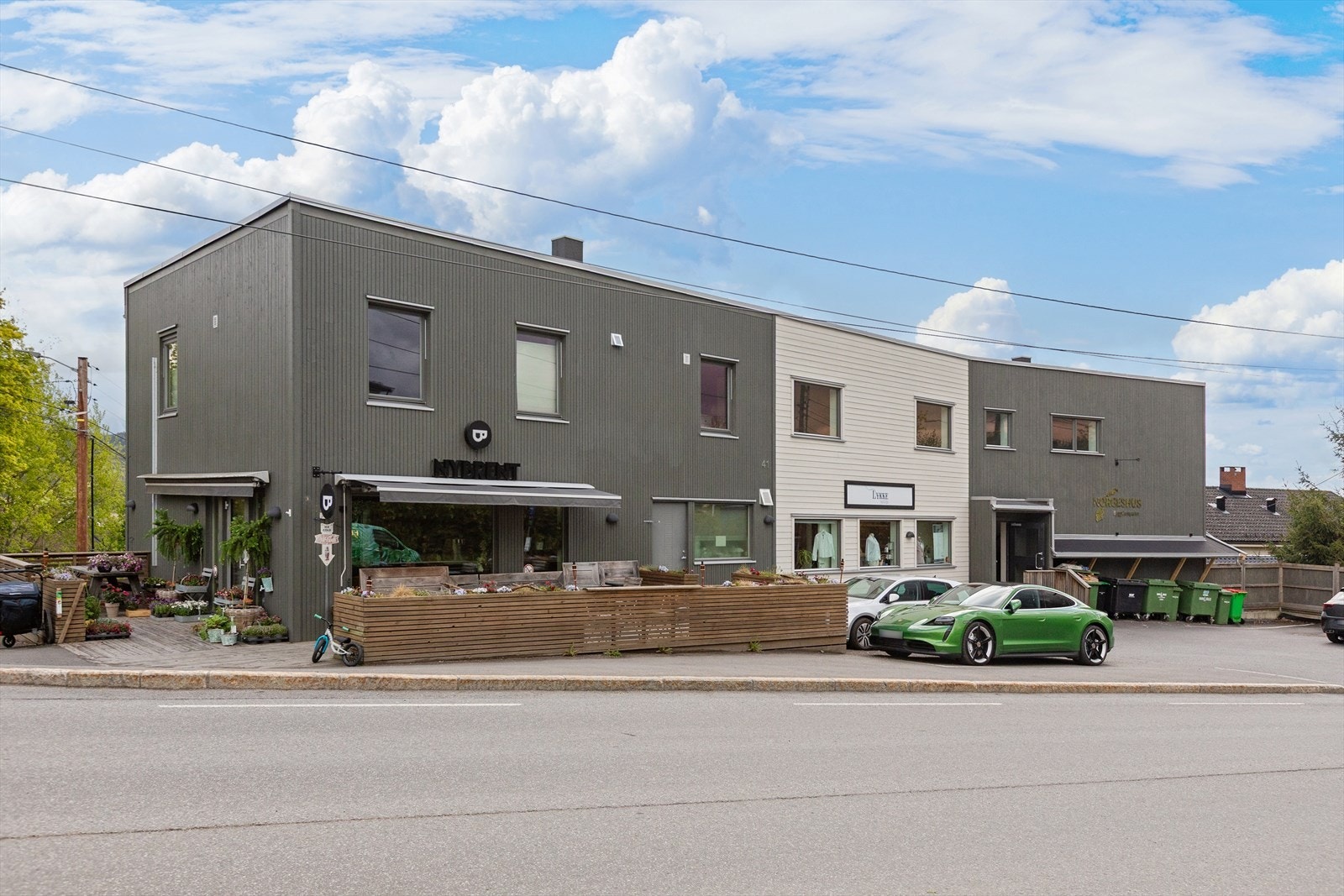 Hverdagsluksusen blir ekstra enkel med Nybrent i bygget - fersk kaffe, bakst og sushi bare noen skritt unna Galleribilde