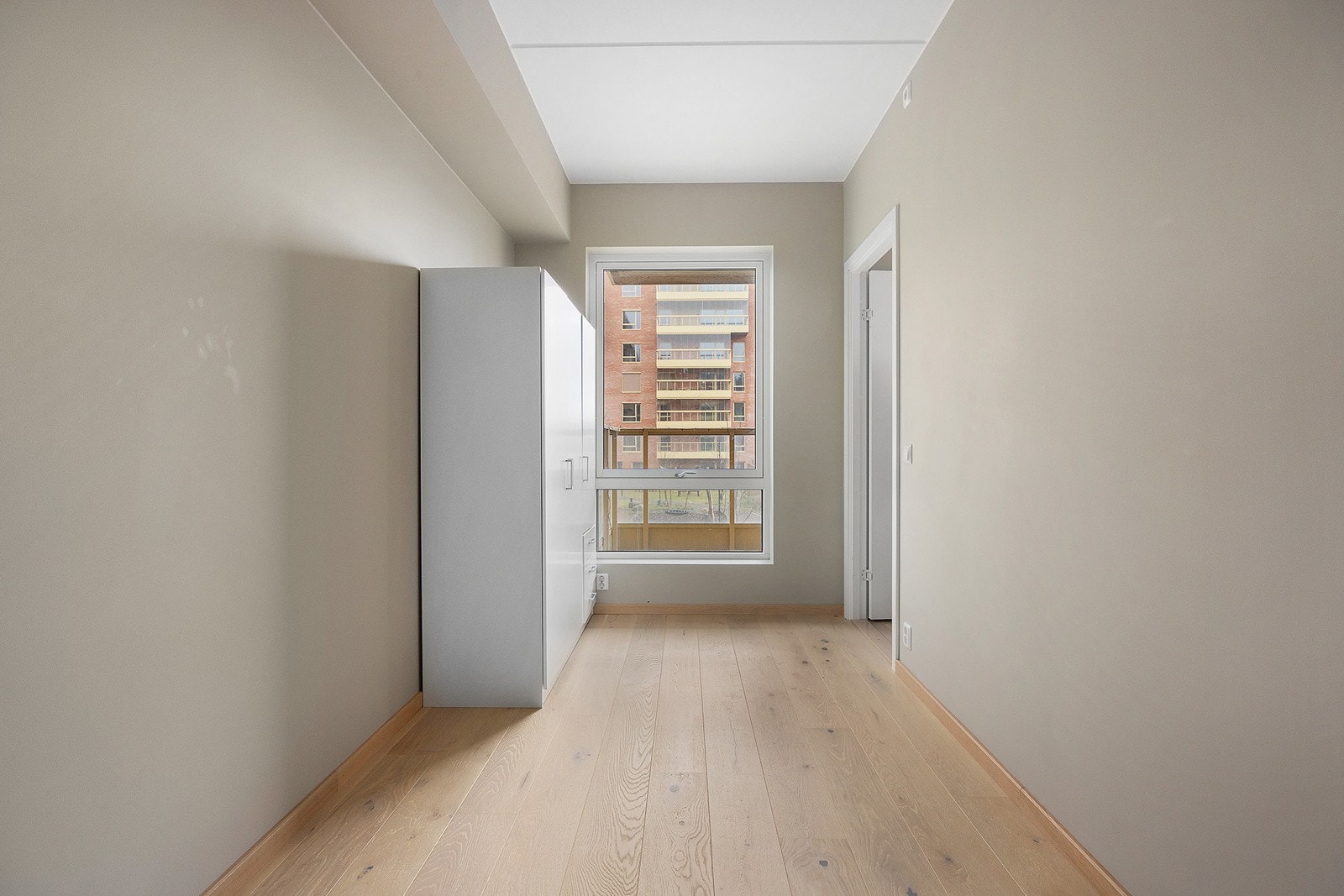 Soverom 2 egner seg godt som barnerom, gjesterom eller kontor. Galleribilde
