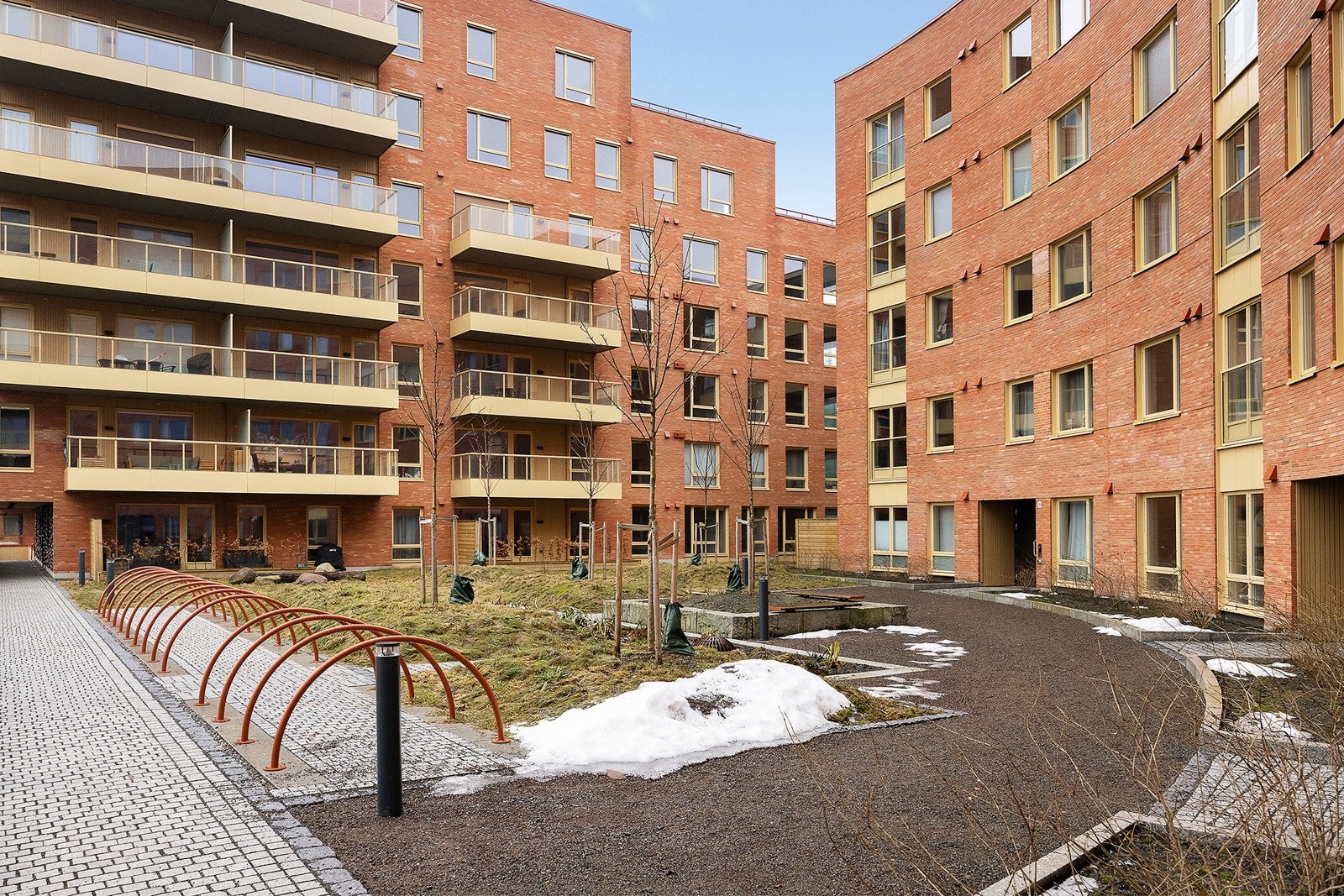 Det er godt med sykkelparkering. Galleribilde