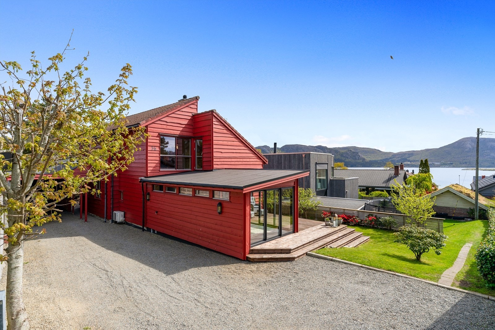 Uteområde. Galleribilde