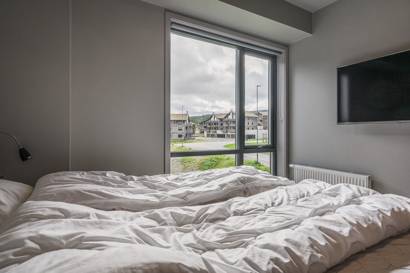 Oppvarming med vannbåren varme via radiatorer. Galleribilde