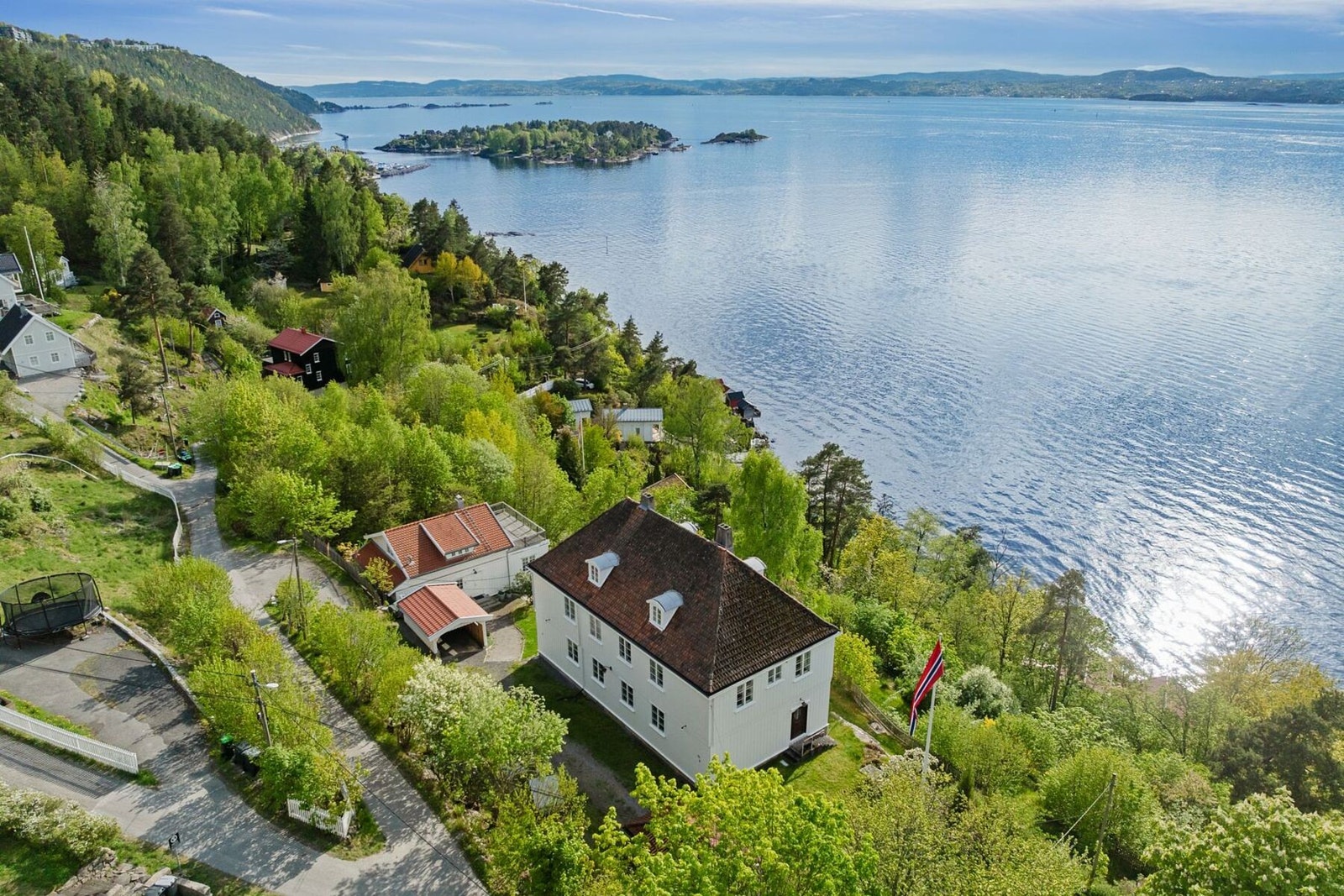 Signalbygg på historiske Flaskebekk. Klassisk eiendom med sjel, historie og enormt potensial Galleribilde