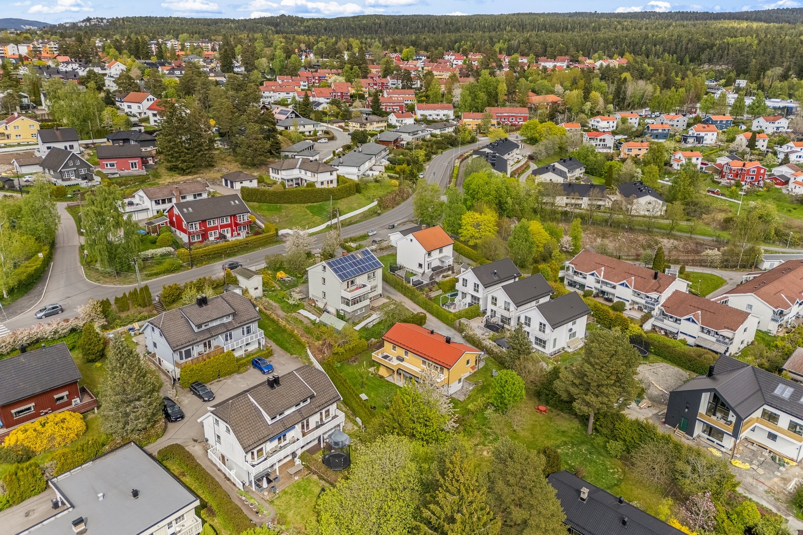 Fra boligen har du gangavstand til Østmarka. Galleribilde