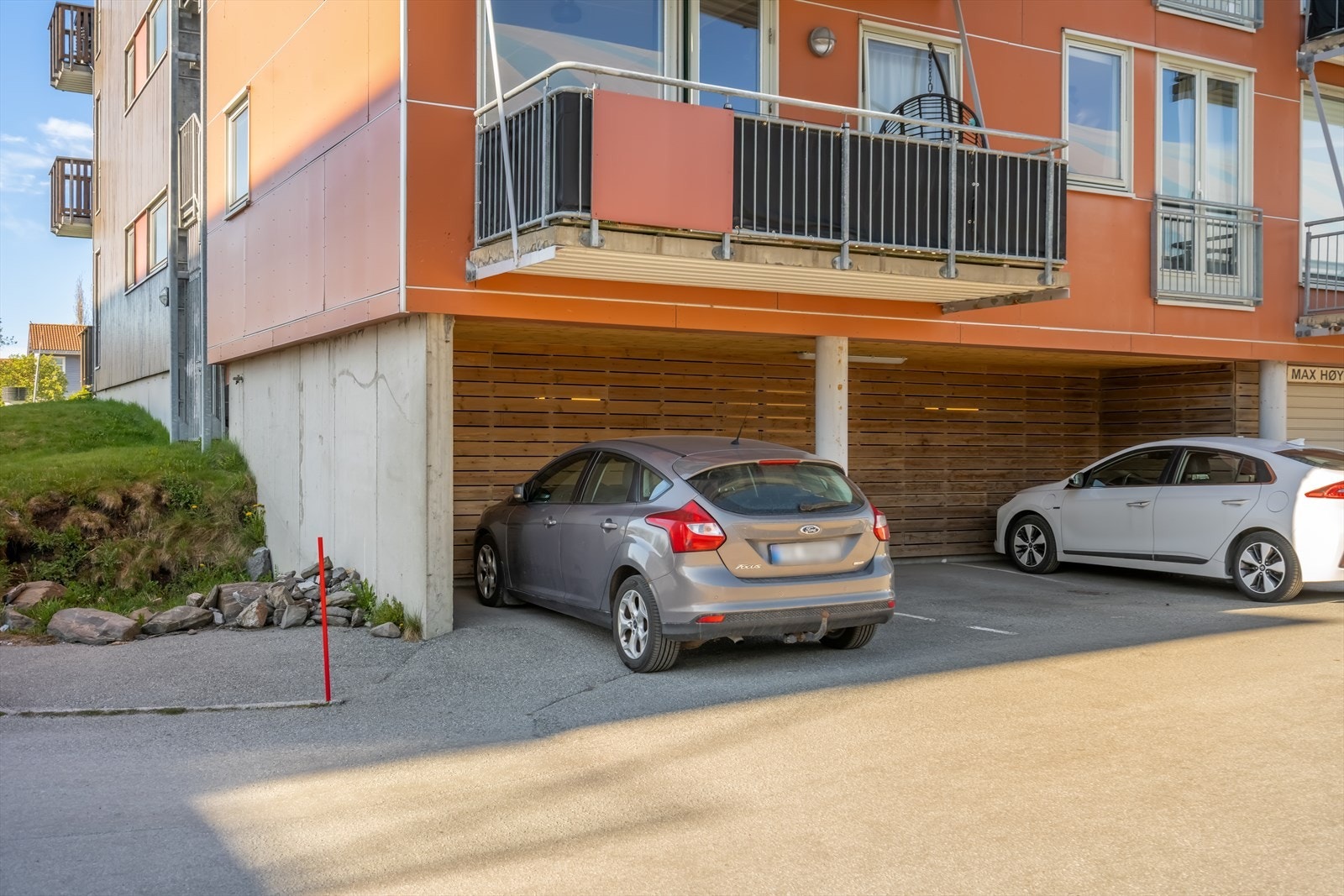 Carport med lett adkomst Galleribilde