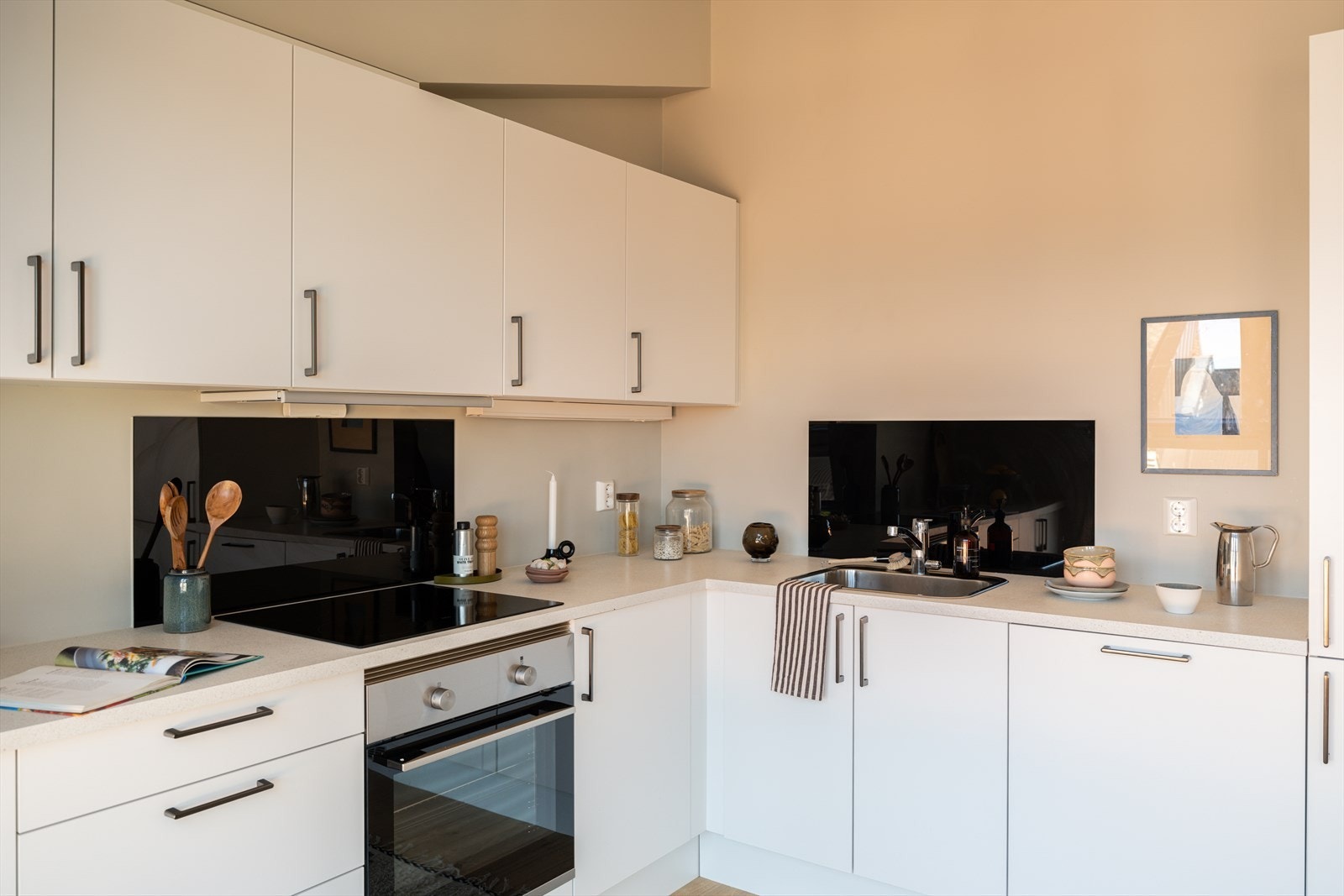 Det er god plass til flere kokker og matglade gjester! Galleribilde